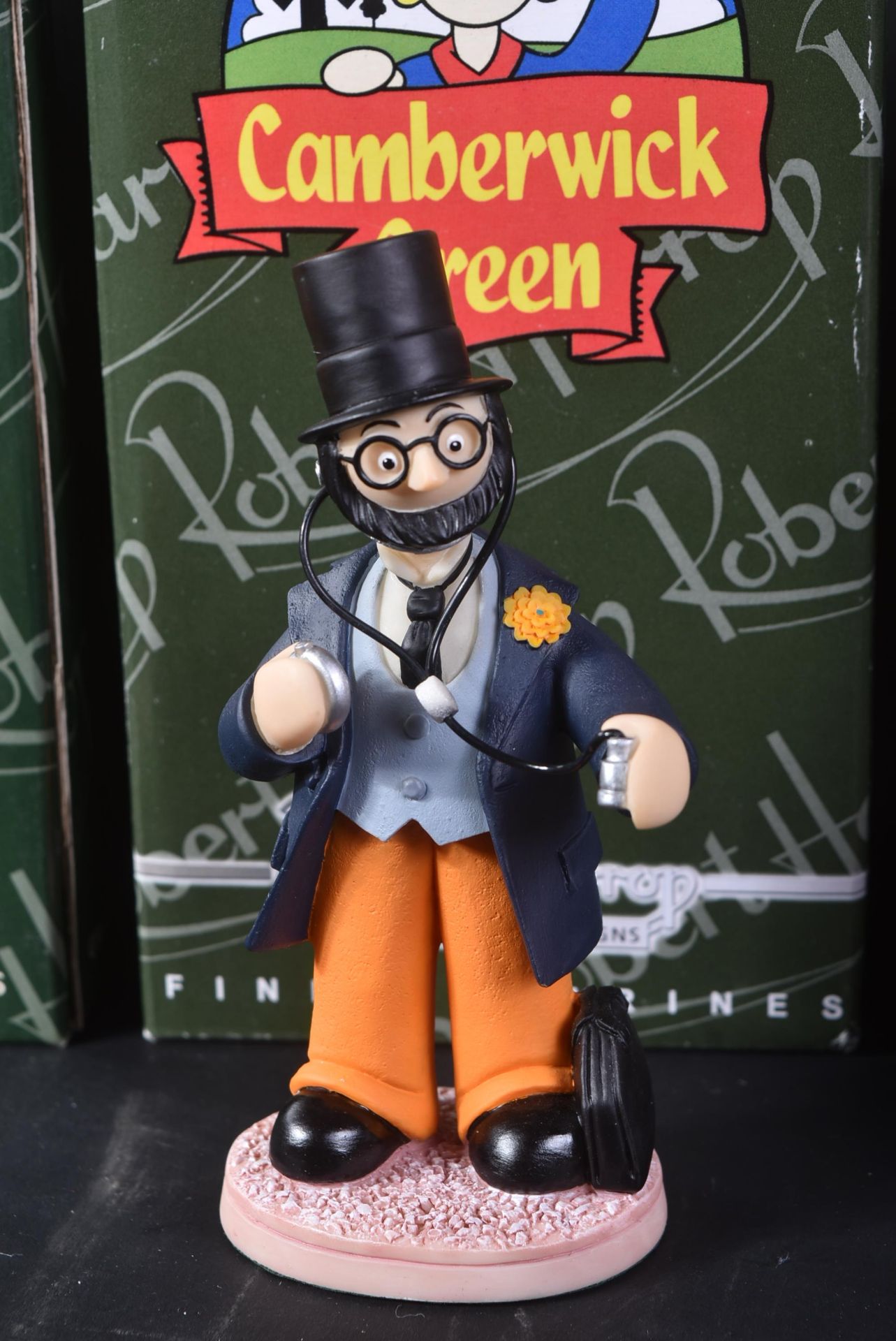 CAMBERWICK GREEN – ROBERT HARROP – FIGURINES / STATUES - Image 6 of 9