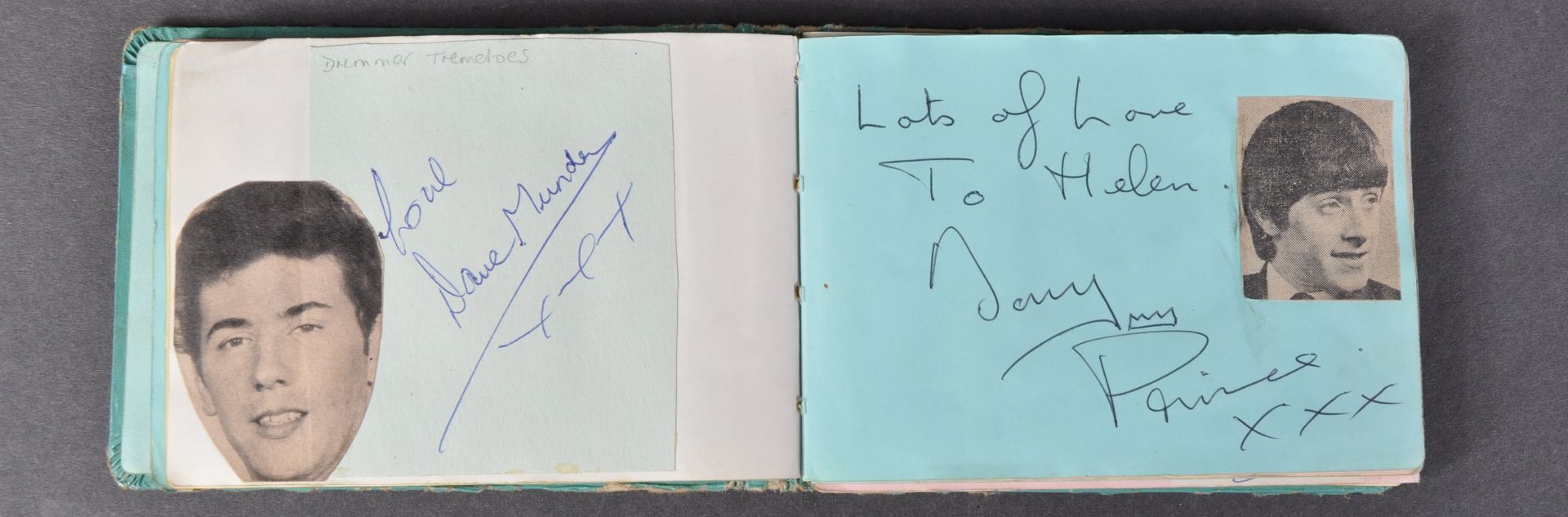 1960S MUSIC AUTOGRAPH ALBUMS - OBTAINED FROM DISCS-A-GOGO - Image 17 of 31