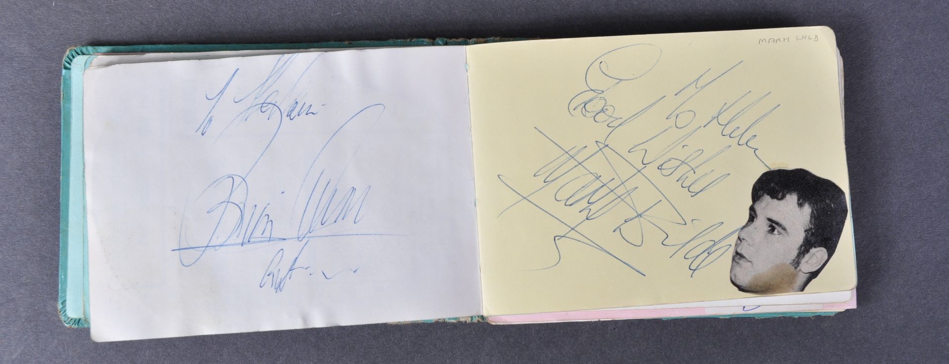 1960S MUSIC AUTOGRAPH ALBUMS - OBTAINED FROM DISCS-A-GOGO - Image 18 of 31