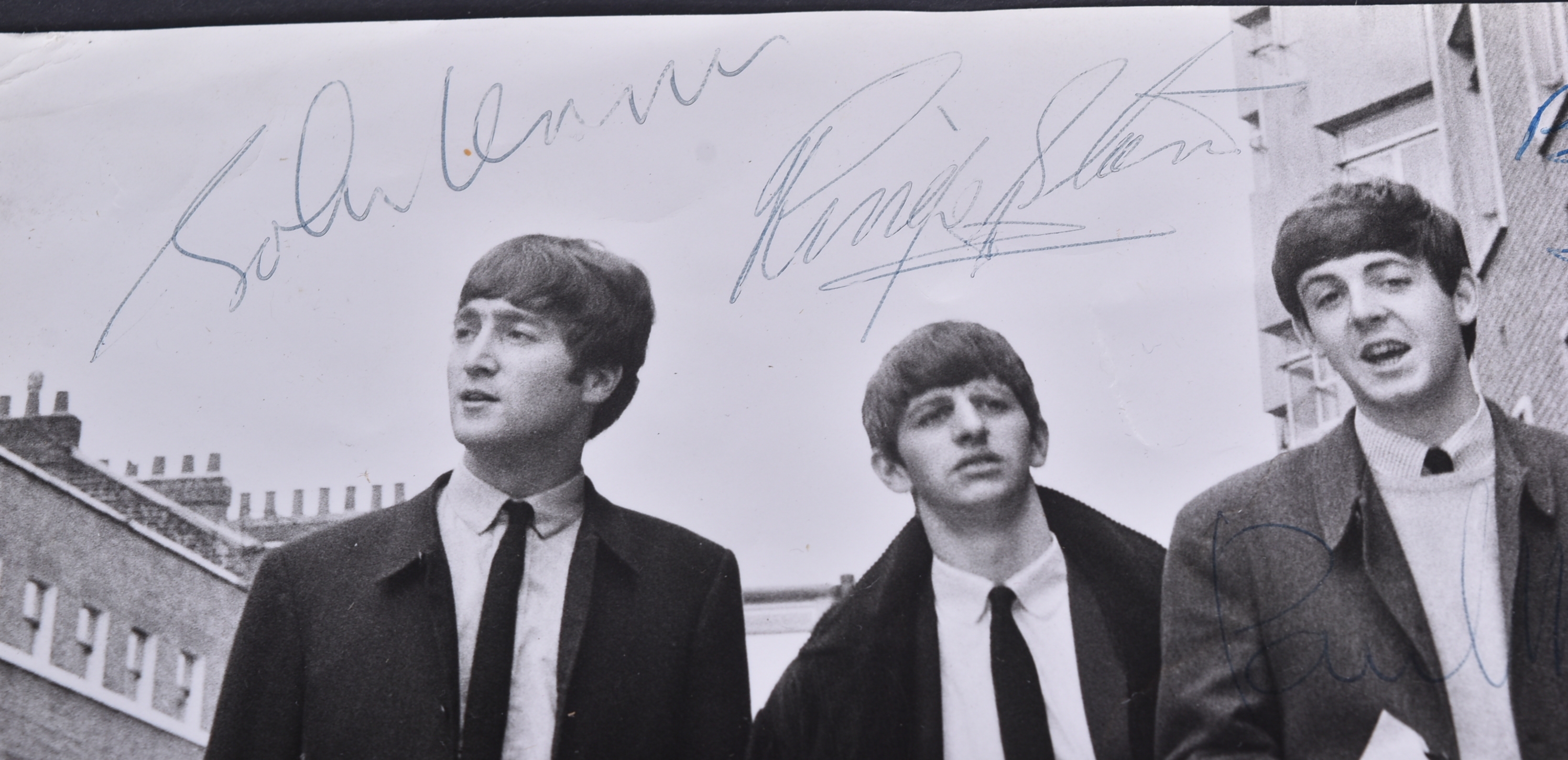 THE BEATLES - 8X10" PHOTOGRAPH SIGNED BY ALL FOUR MEMBERS - Image 2 of 6