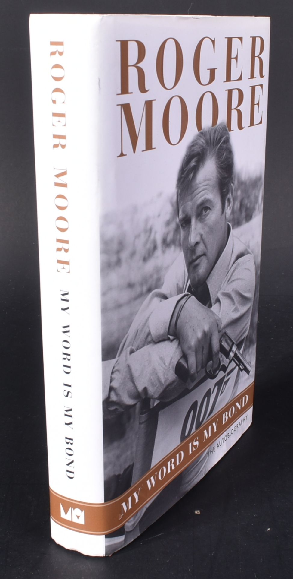 ROGER MOORE - JAMES BOND - SIGNED AUTOBIOGRAPHY - Image 4 of 4