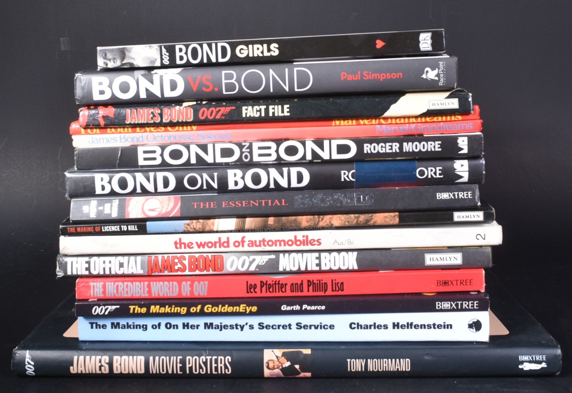 JAMES BOND - COLLECTION OF HARDBACK RELATED BOOKS - Image 4 of 6
