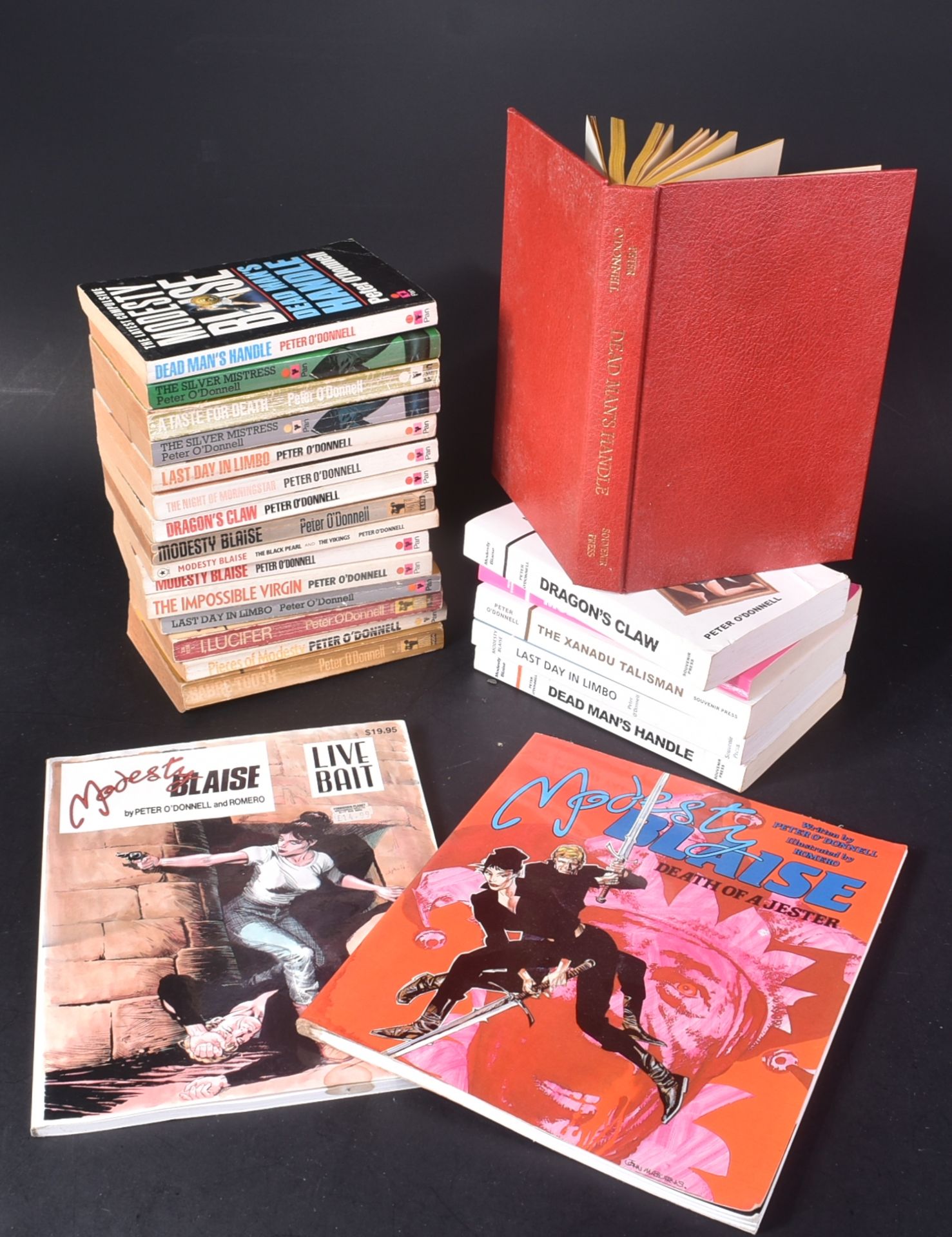 MODESTY BLAISE - COLLECTION OF GRAPHIC NOVELS