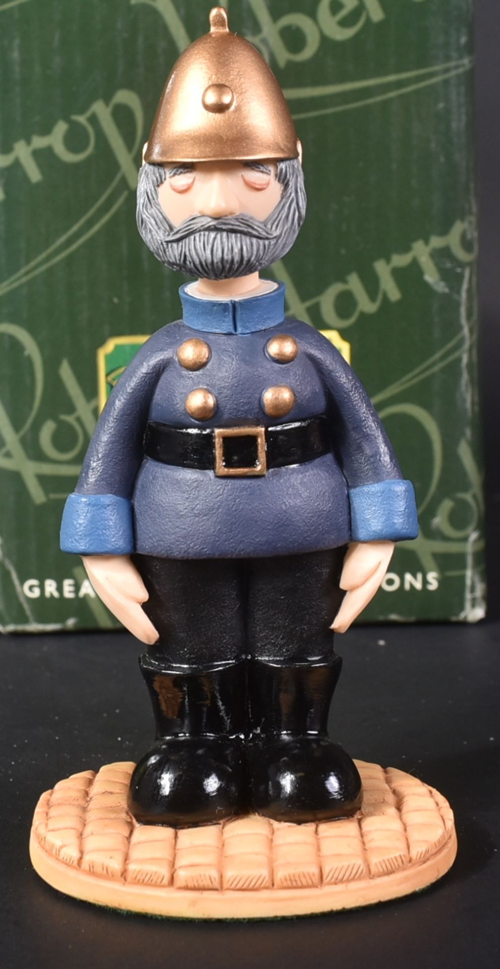 CAMBERWICK GREEN – ROBERT HARROP – FIGURINES / STATUES - Image 5 of 5