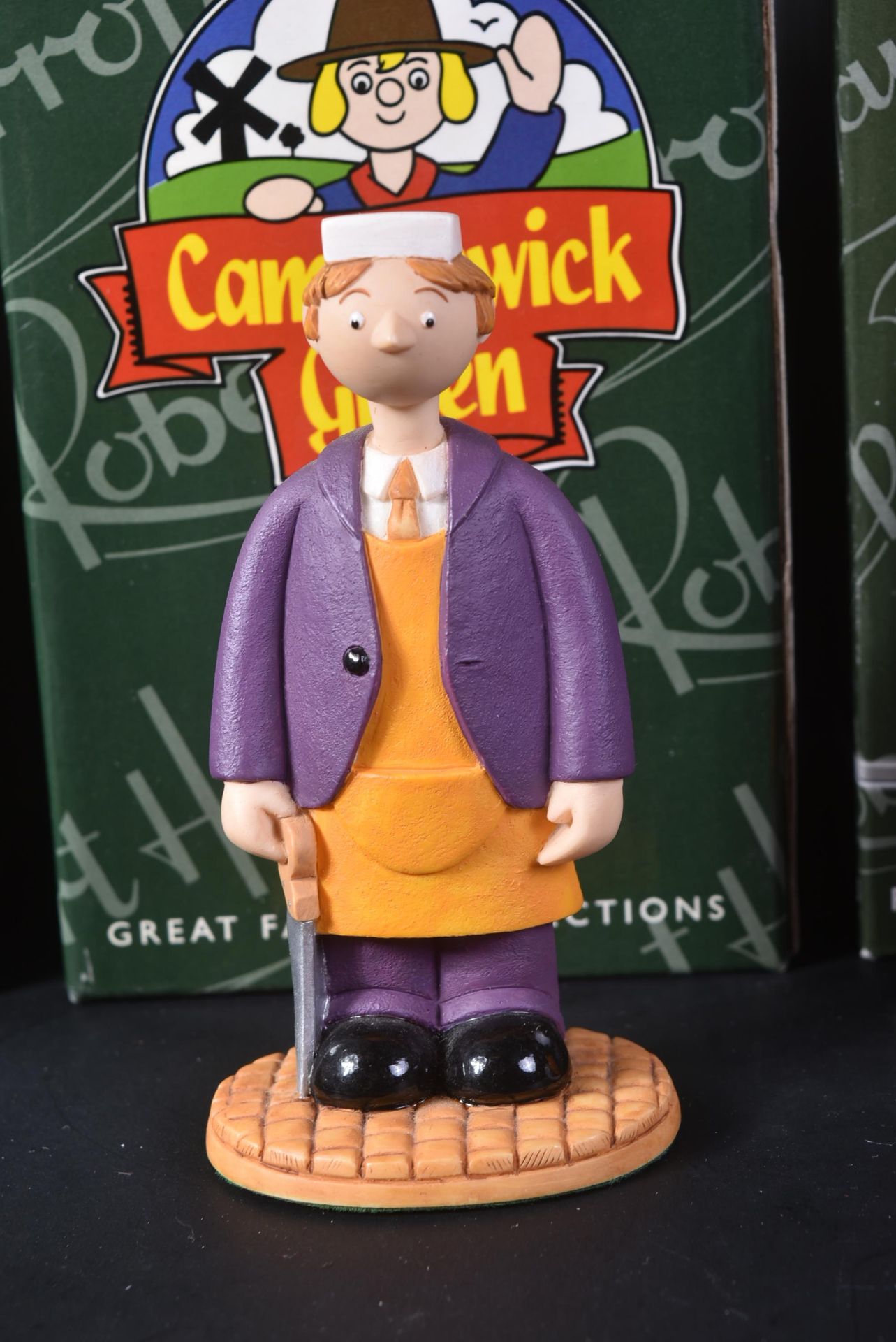 CAMBERWICK GREEN – ROBERT HARROP – FIGURINES / STATUES - Image 4 of 9