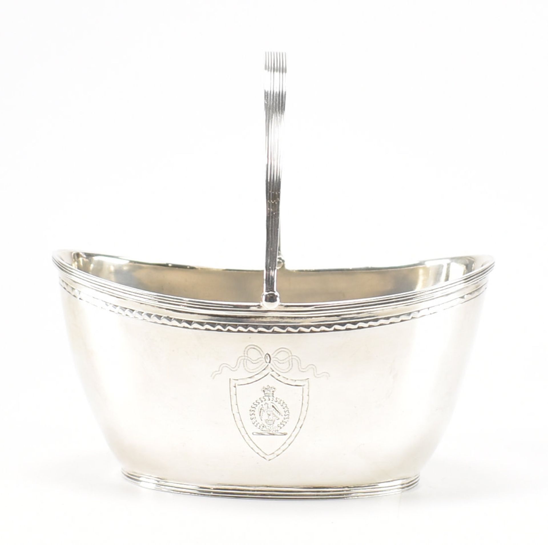 HALLMARKED VICTORIAN SILVER BASKET TABLE CONDIMENT - Image 3 of 12