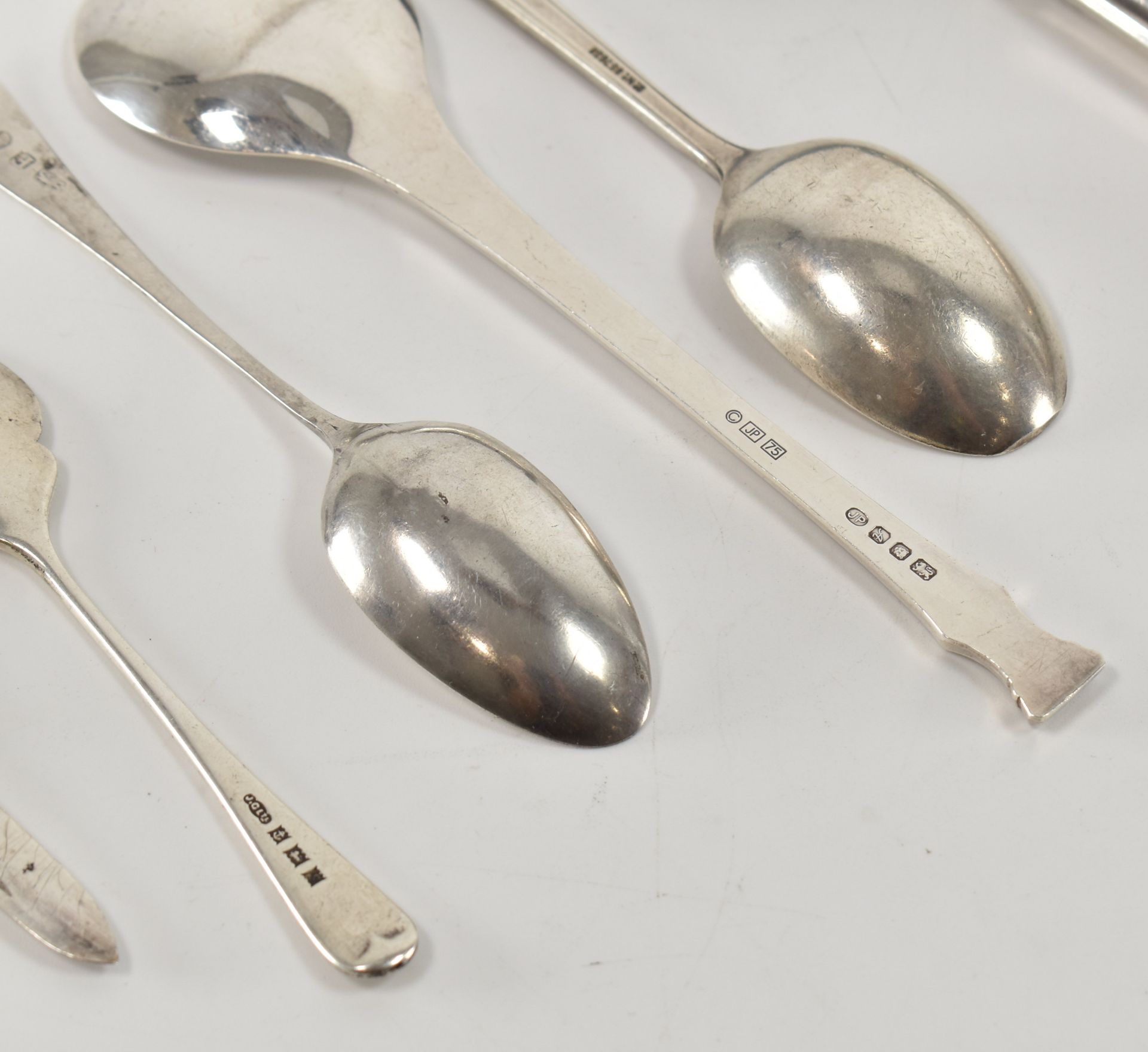 GROUP OF HALLMARKED SILVER TABLE WARE - Image 9 of 10