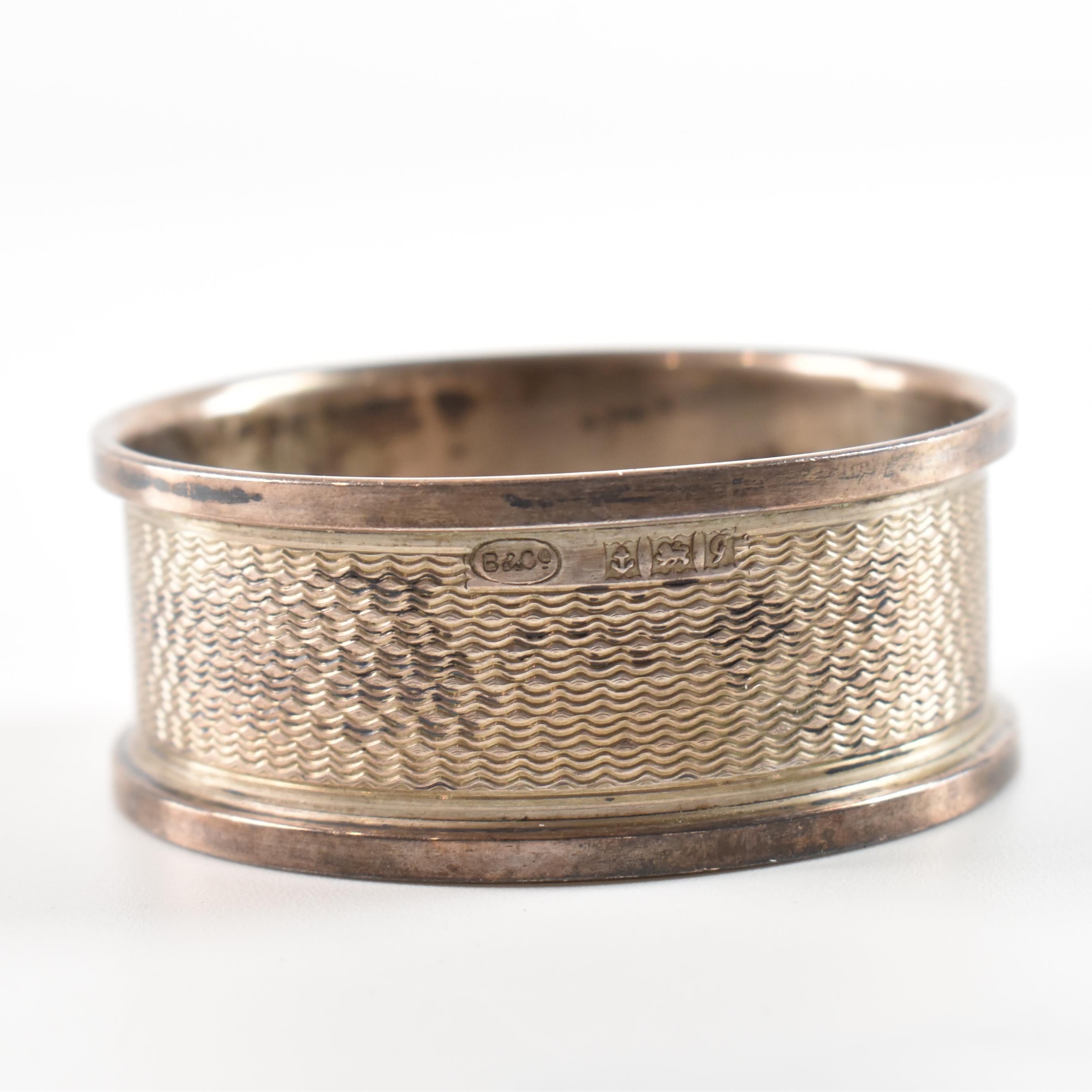 SIX 20TH CENTURY HALLMARKED SILVER NAPKIN RINGS OF VARIOUS SHAPES - Image 3 of 8