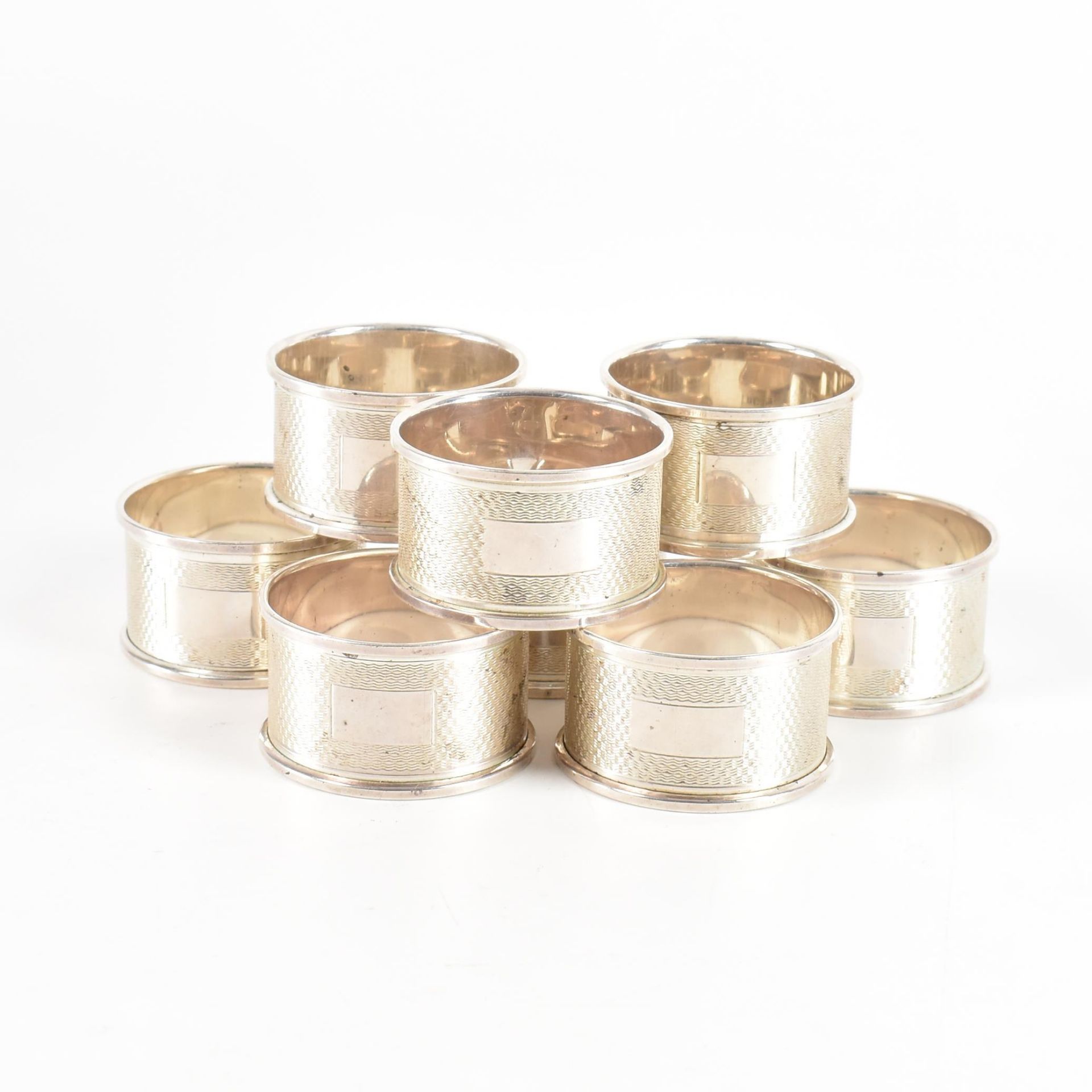 SET OF HALLMARKED SILVER NAPKIN RINGS