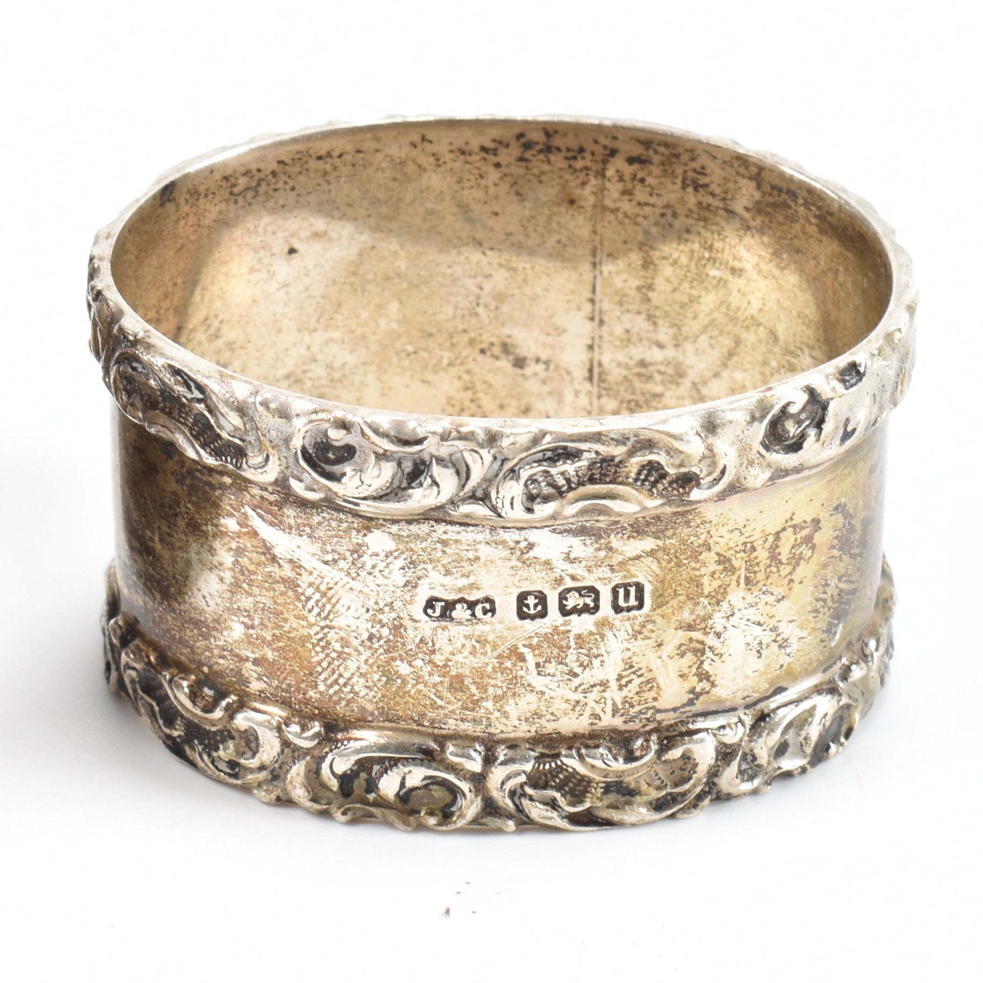 COLLECTION OF SIX SILVER AND SILVER PLATE NAPKIN RINGS - Image 5 of 5