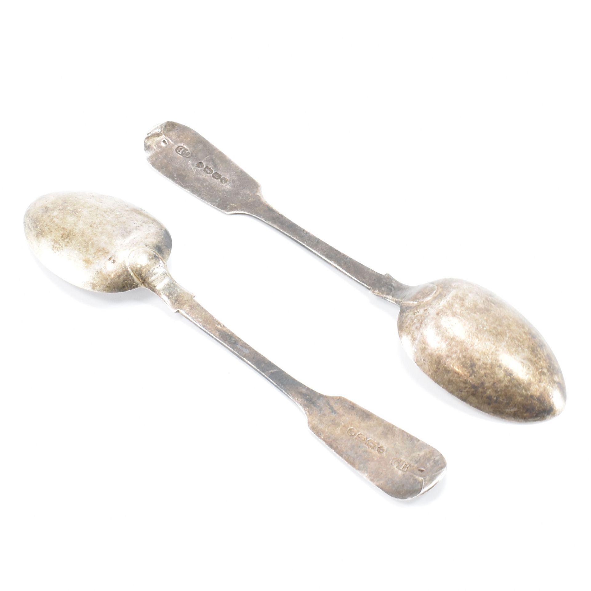 TWO VICTORIAN HALLMARKED SILVER SPOONS - Image 2 of 3