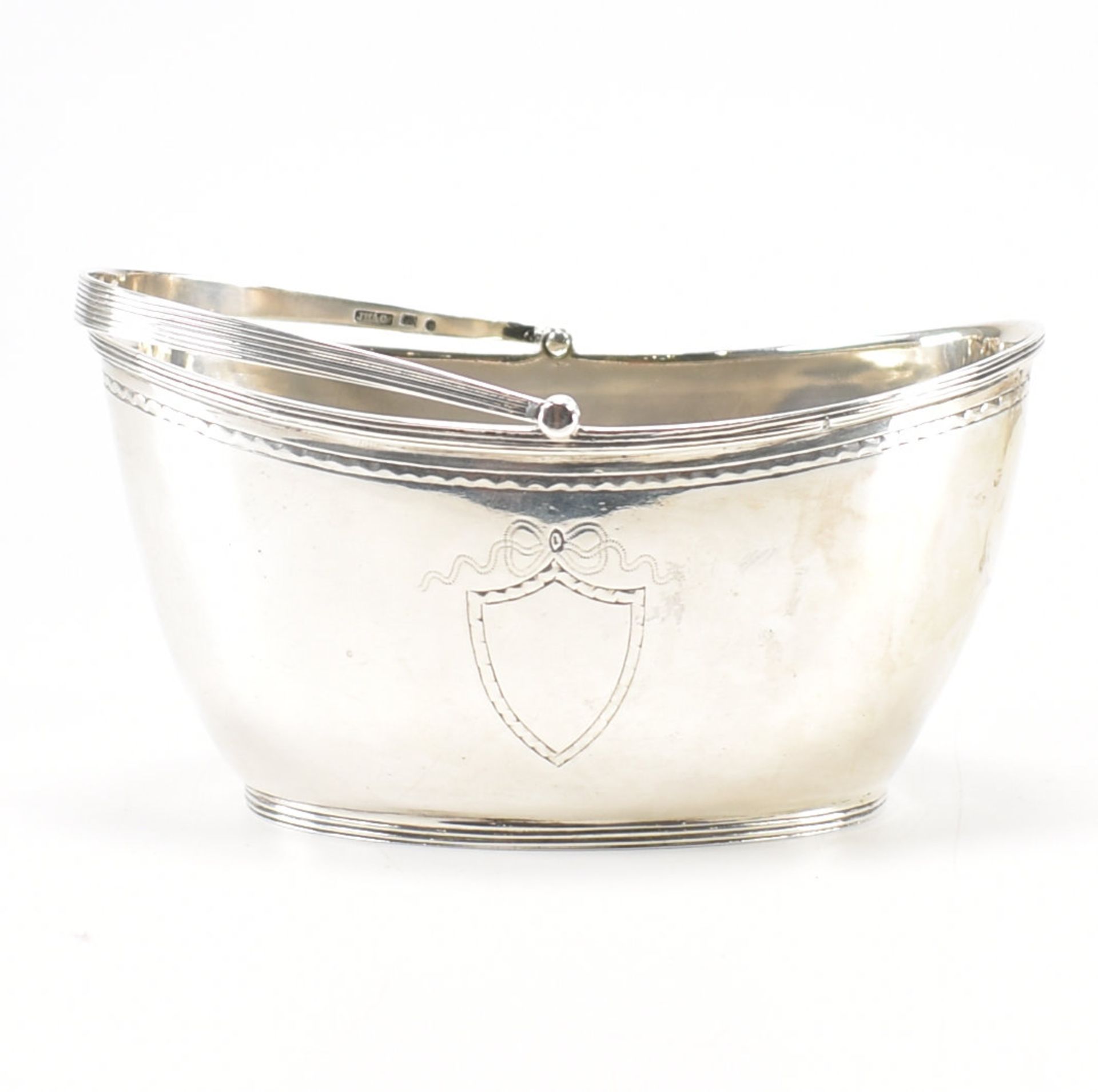 HALLMARKED VICTORIAN SILVER BASKET TABLE CONDIMENT - Image 7 of 12