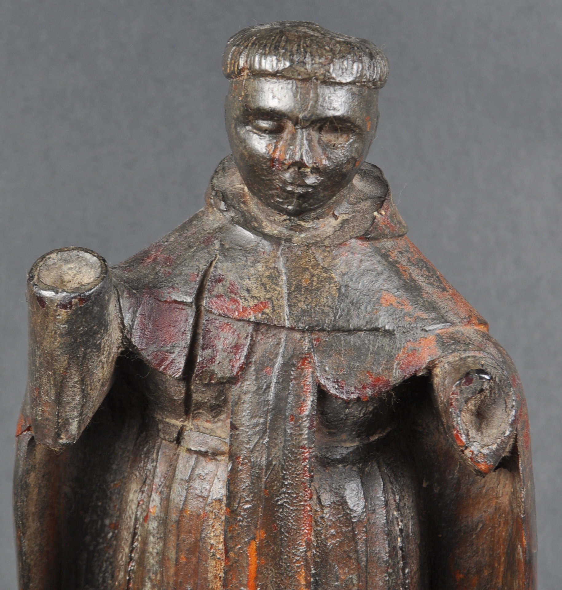 19TH CENTURY WALNUT CARVING OF A MONK - Image 2 of 6
