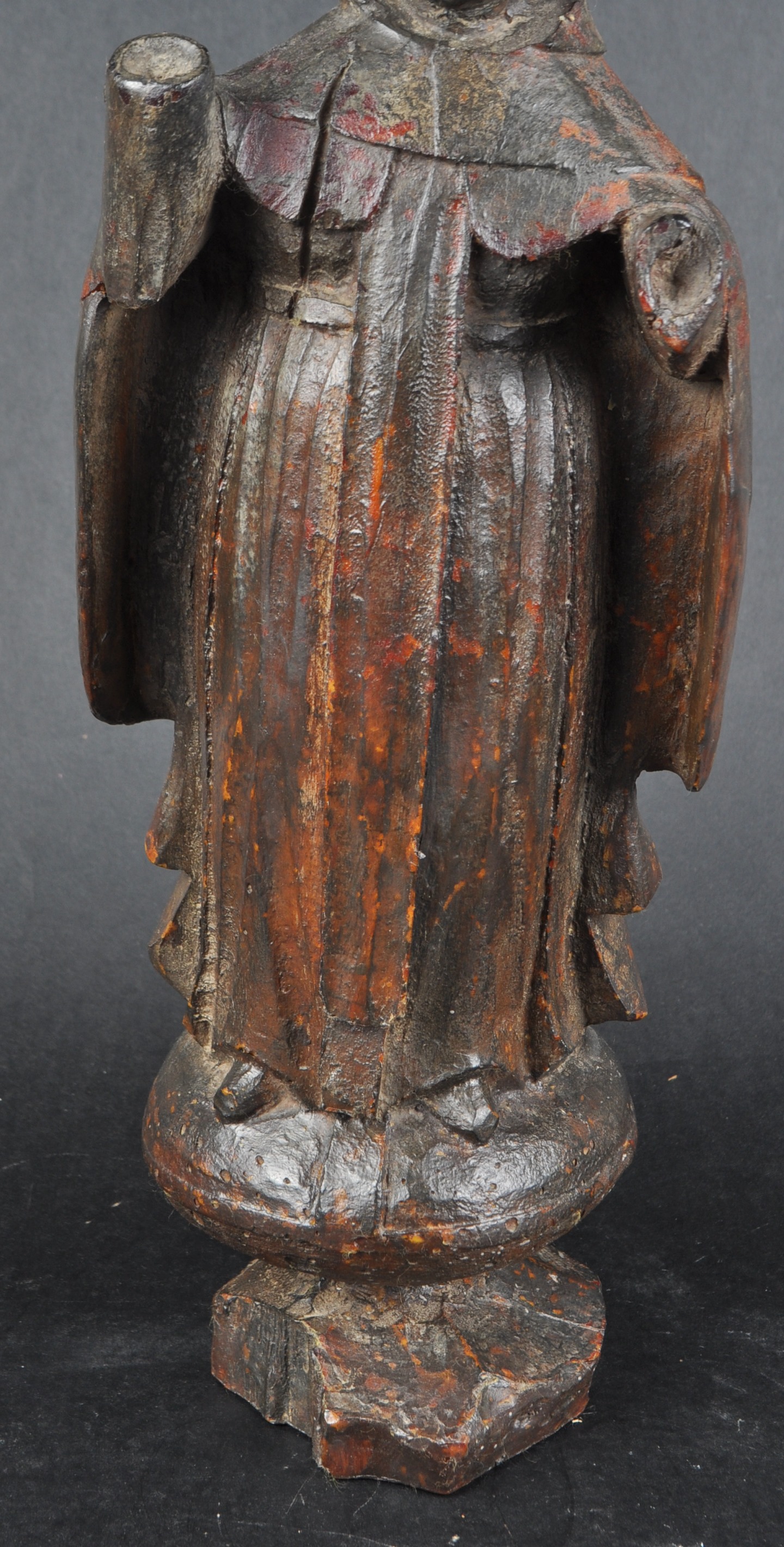 19TH CENTURY WALNUT CARVING OF A MONK - Image 3 of 6