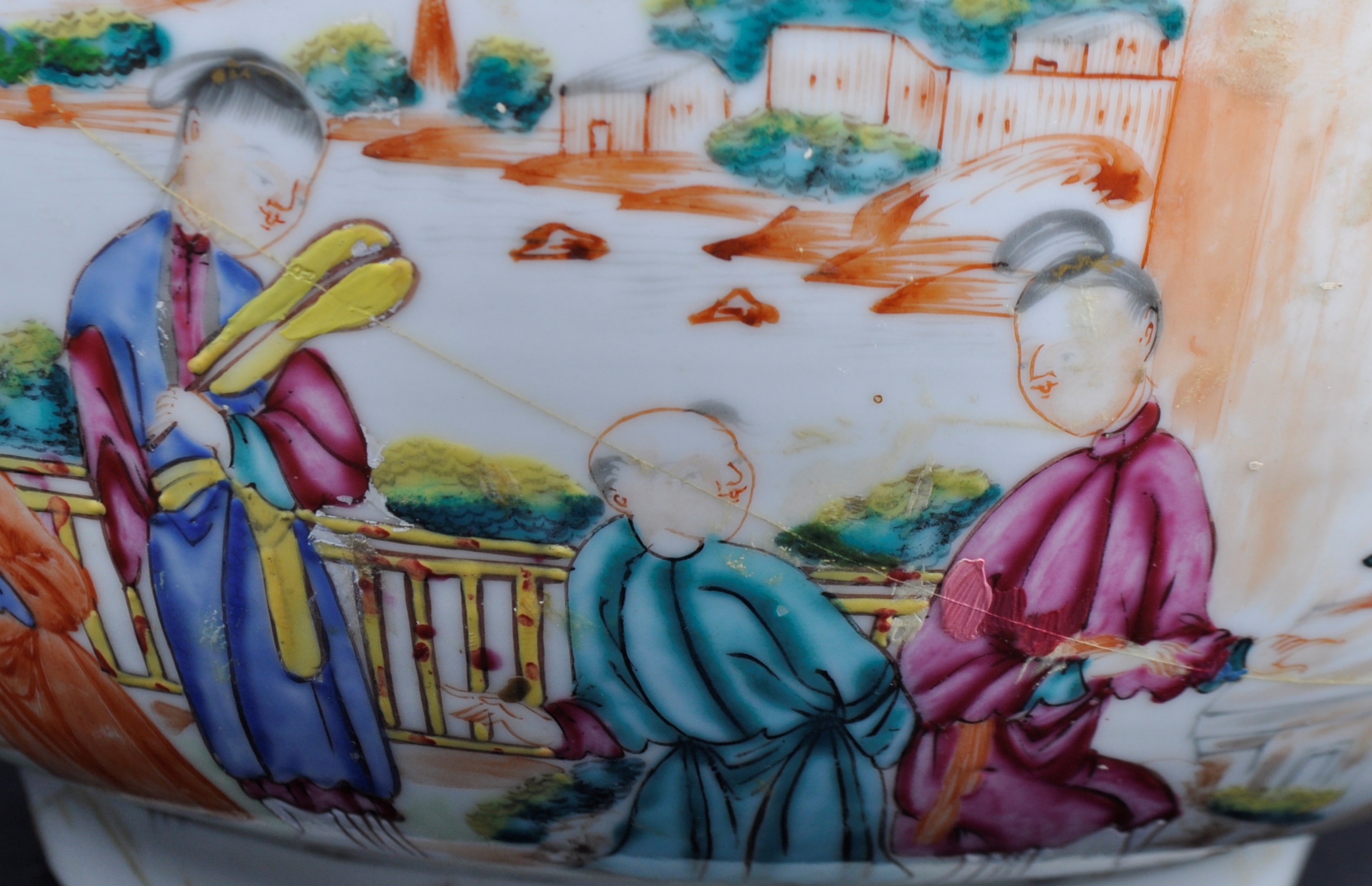 18TH CENTURY CHINESE QIANLONG EXPORT BOWL - Image 3 of 6