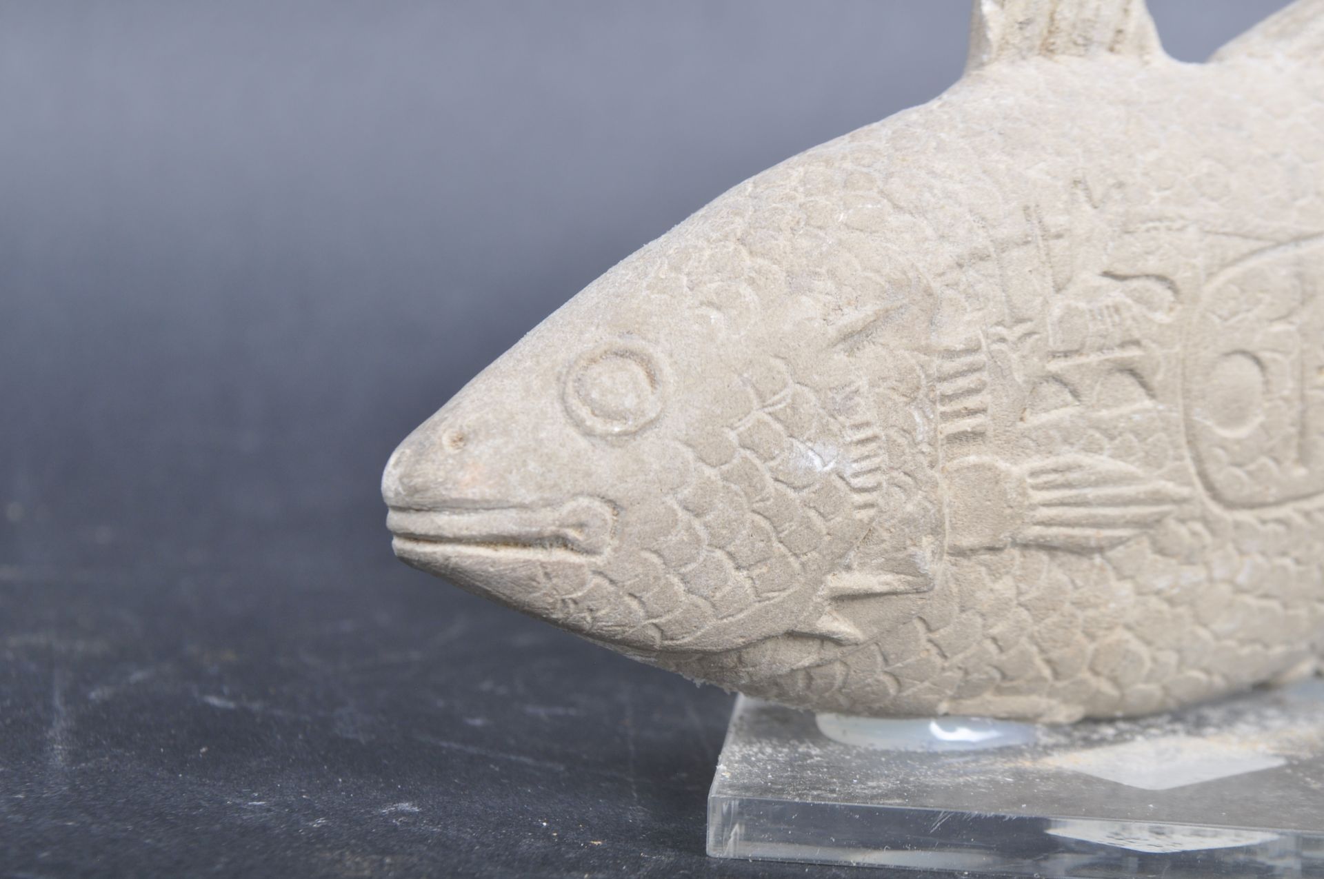 19TH CENTURY EGYPTIAN GRAND TOUR FISH FIGURE - Image 6 of 7