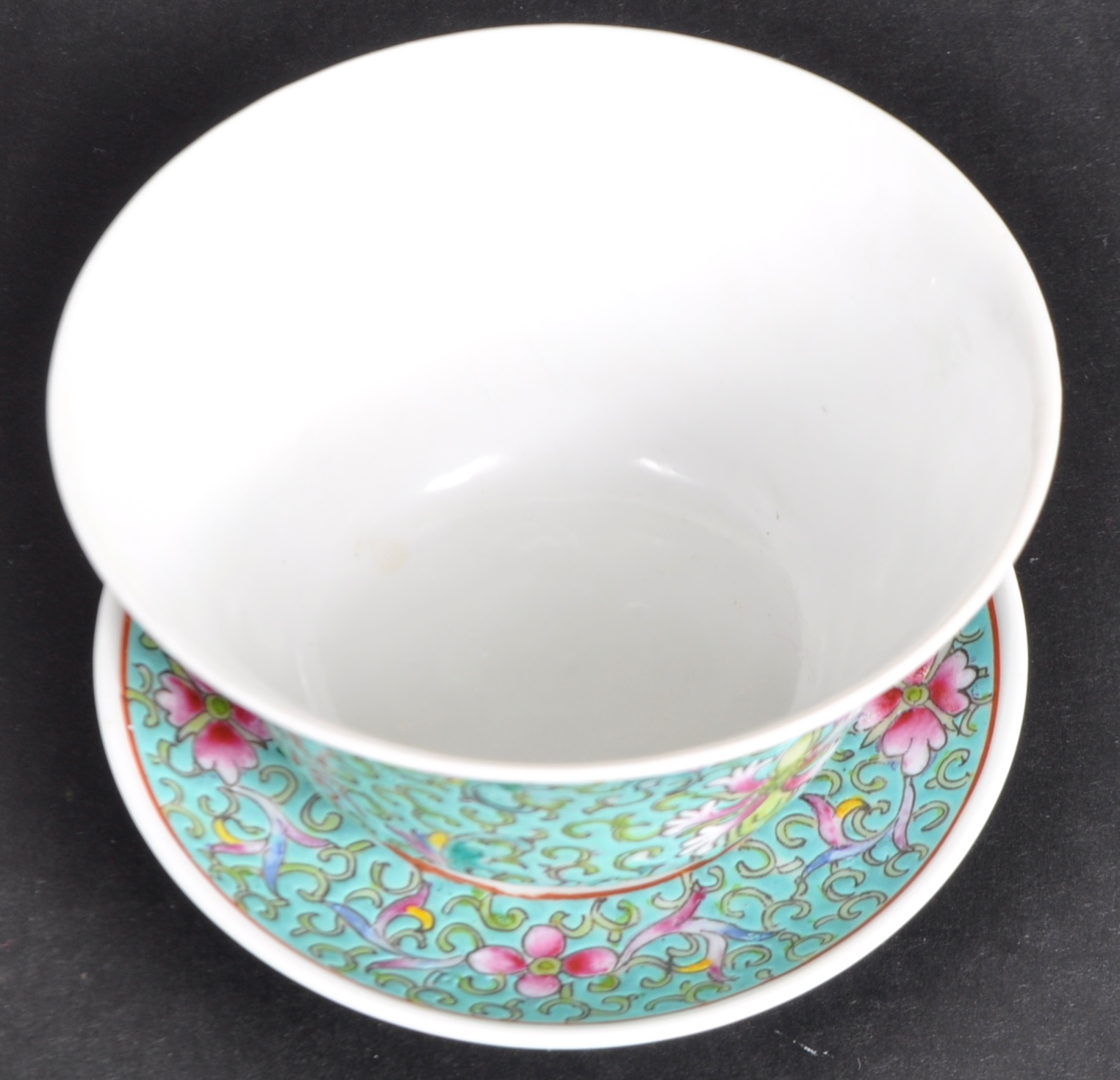 EARLY 20TH CENTURY CHINESE PORCELAIN CUP & SAUCER - Image 3 of 6