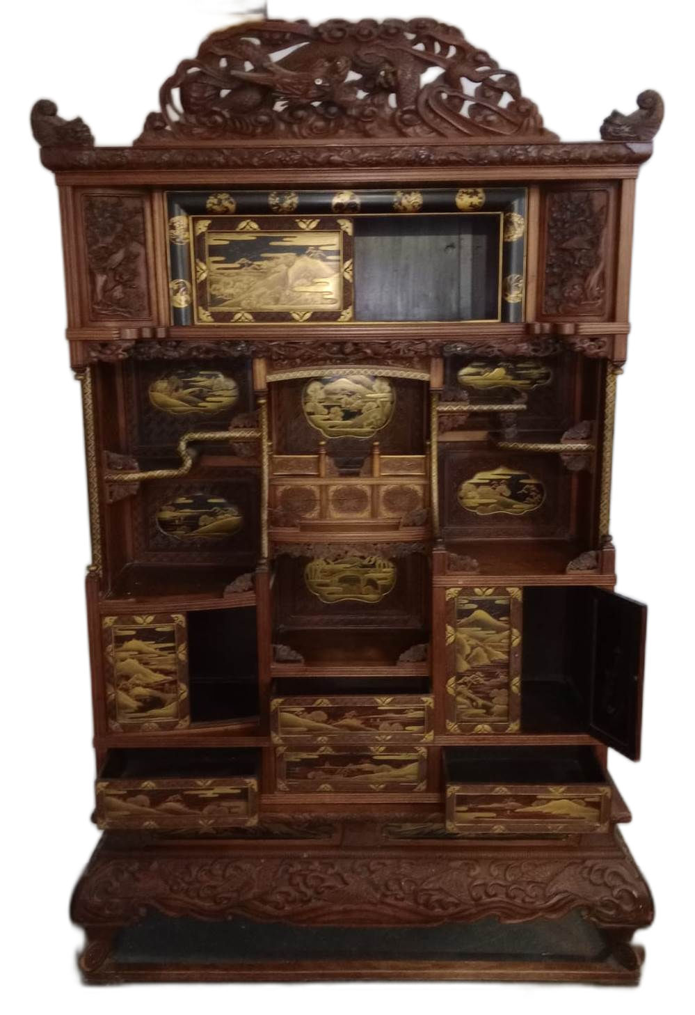 LATE 19TH CENTURY JAPANESE MEIJI LACQUER BOOKCASE CABINET - Image 6 of 10