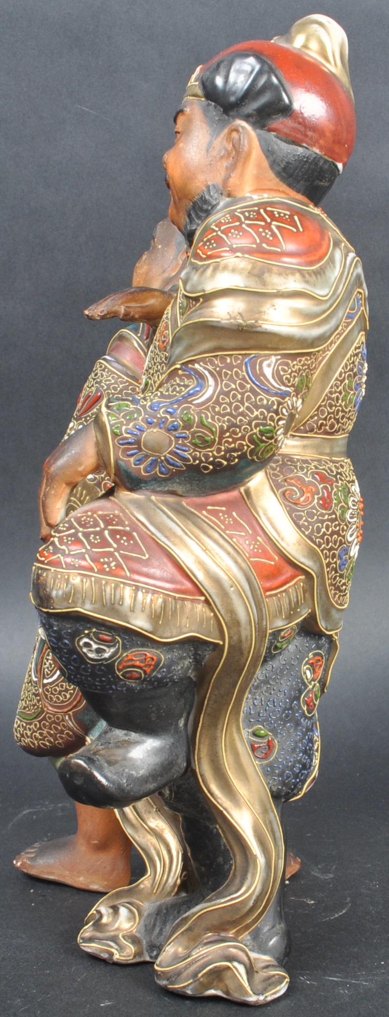 JAPANESE GILDED PORCELAIN SATSUMA FIGURINE GROUP - Image 4 of 11