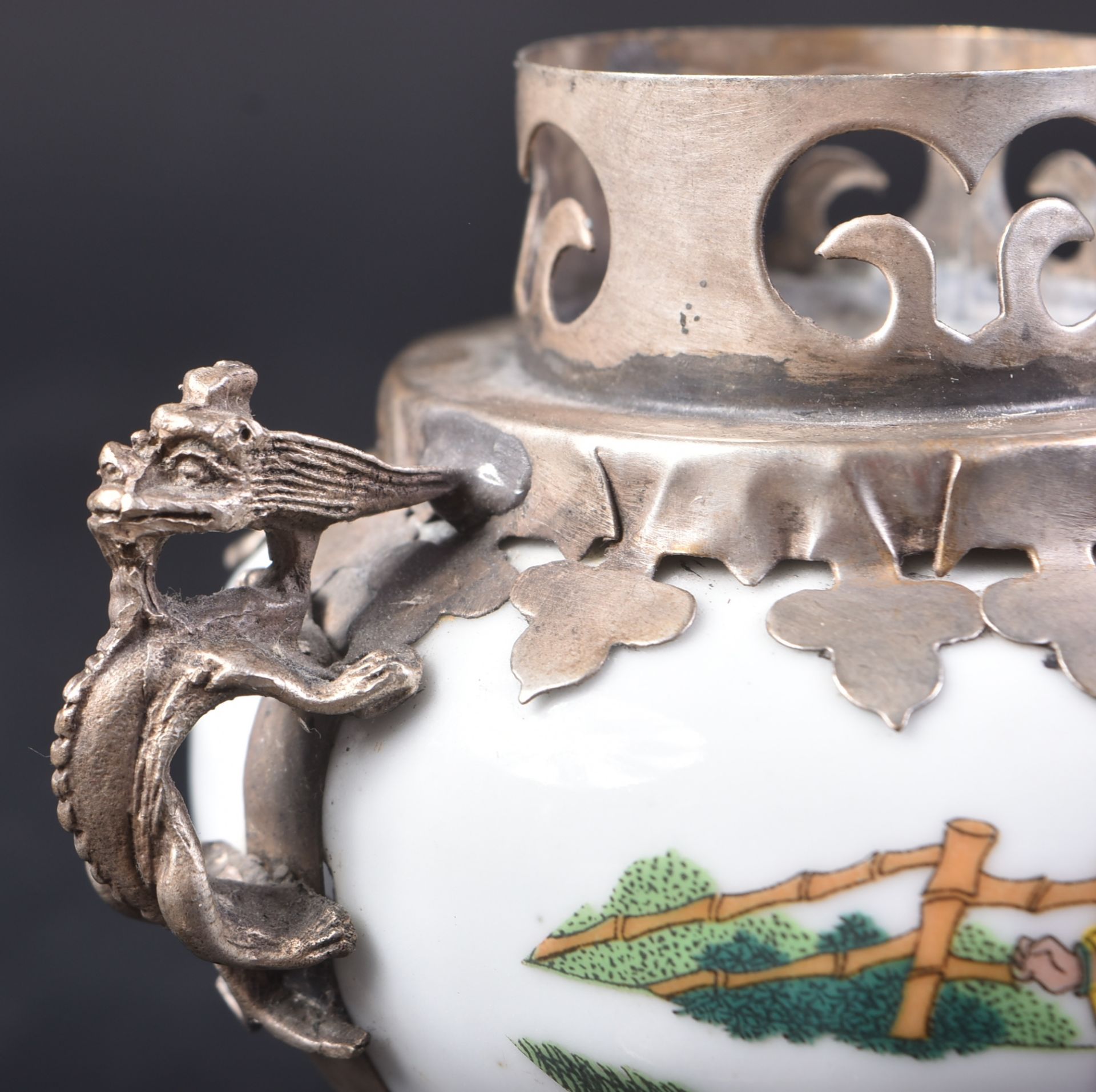 20TH CENTURY CHINESE WHITE METAL MOUNTED INCENSE BURNER - Image 7 of 8