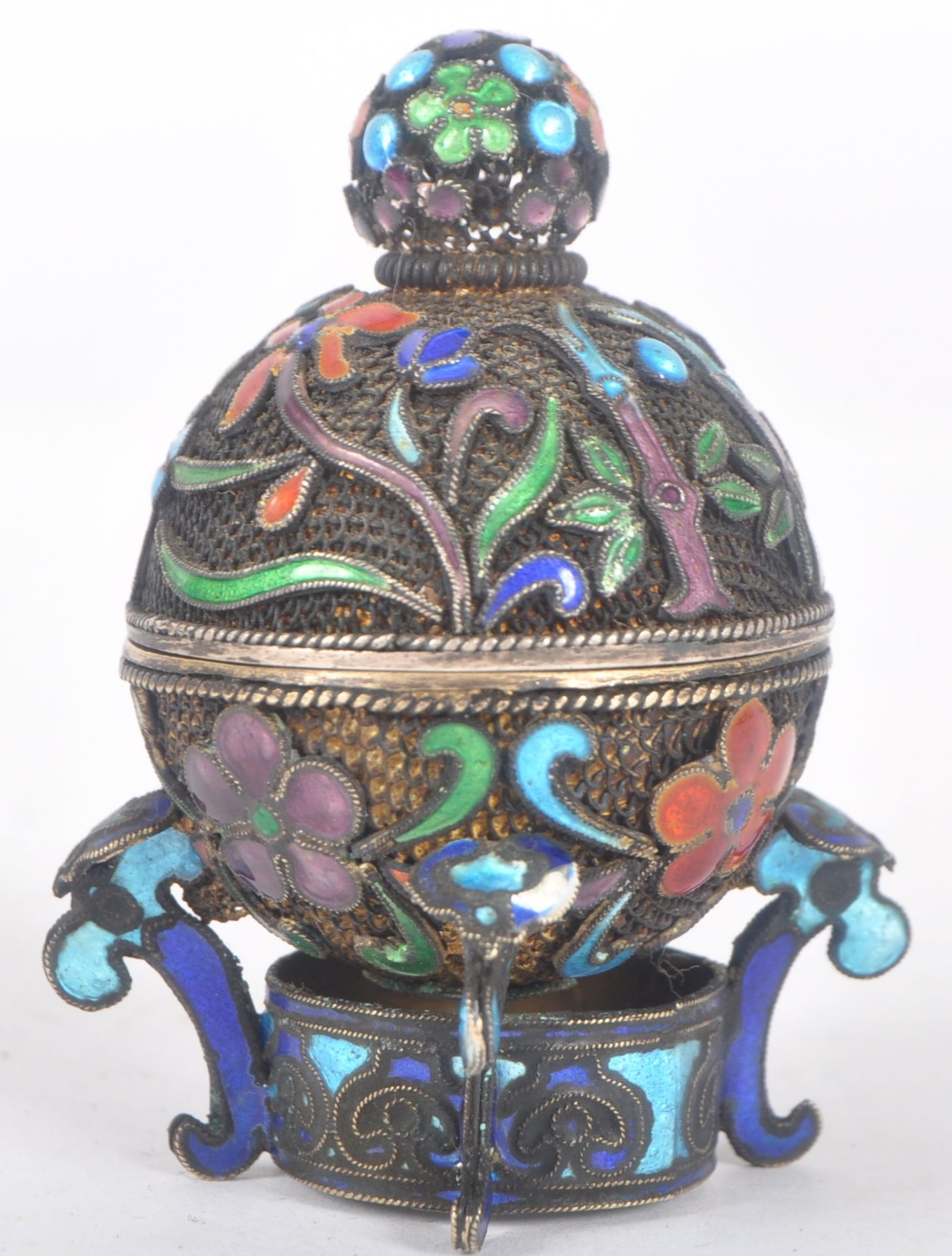 19TH CENTURY CHINESE / JAPANESE SILVER CLOISONNE POT - Bild 2 aus 6