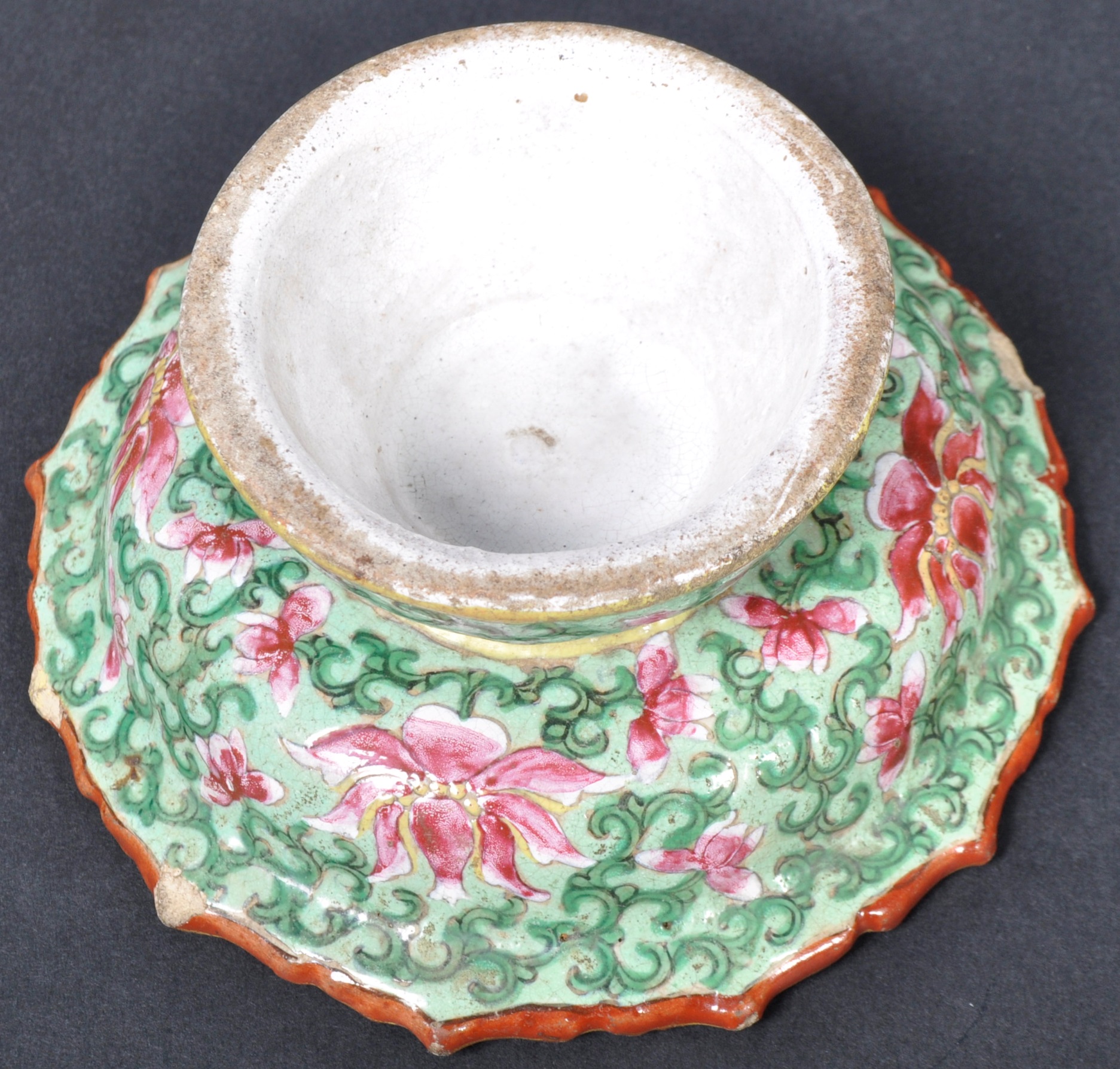 EARLY 19TH CENTURY CHINESE BENCHARONG TAZZA - Image 8 of 8