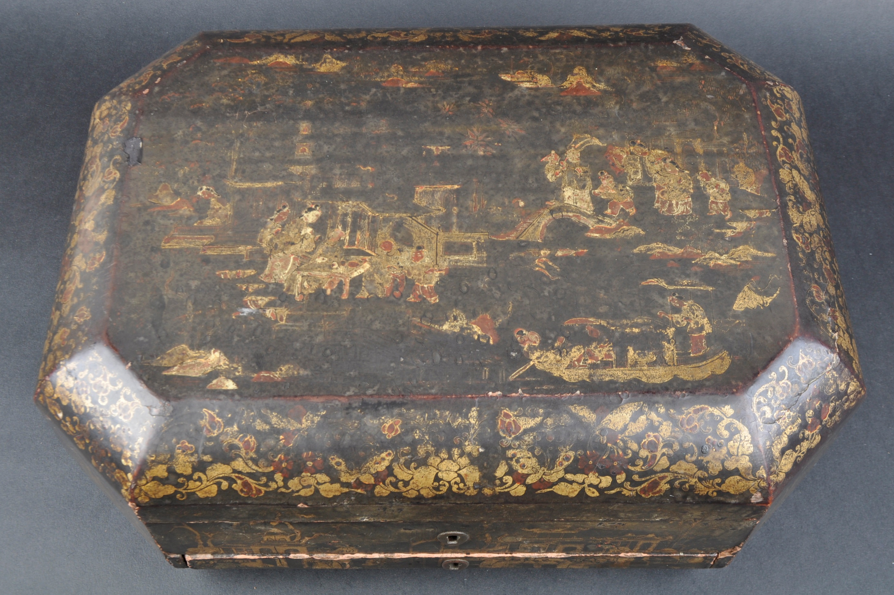 19TH CENTURY CHINESE BLACK LACQUER WORKBOX - Image 3 of 5