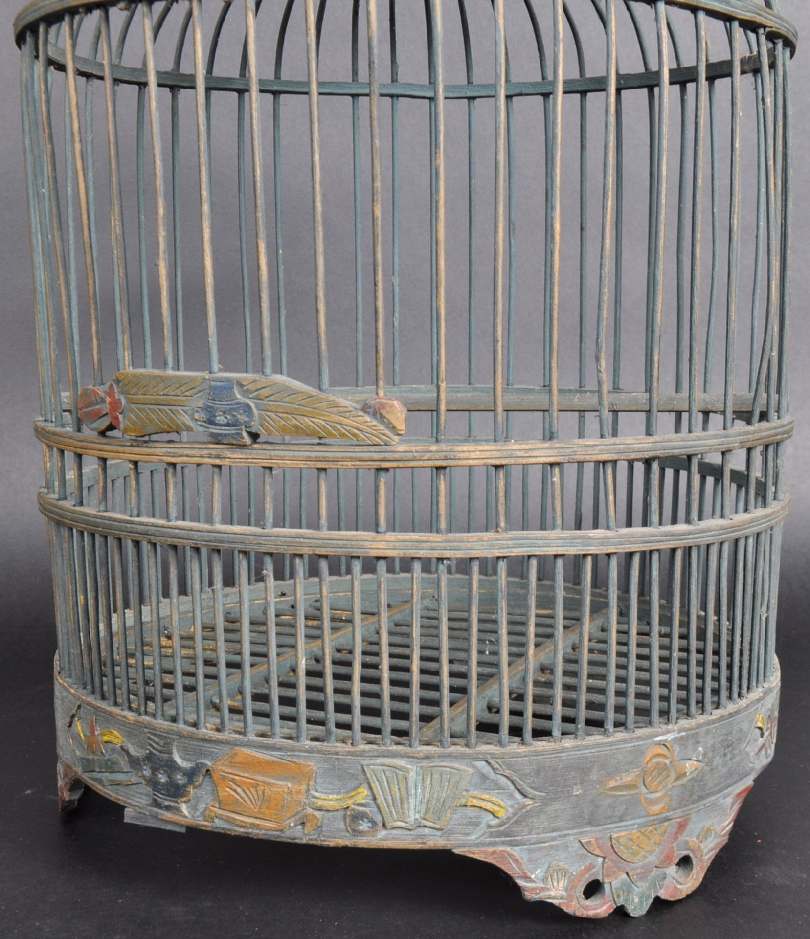 EARLY 20TH CENTURY CHINESE WOODEN BIRDCAGE - Image 5 of 6