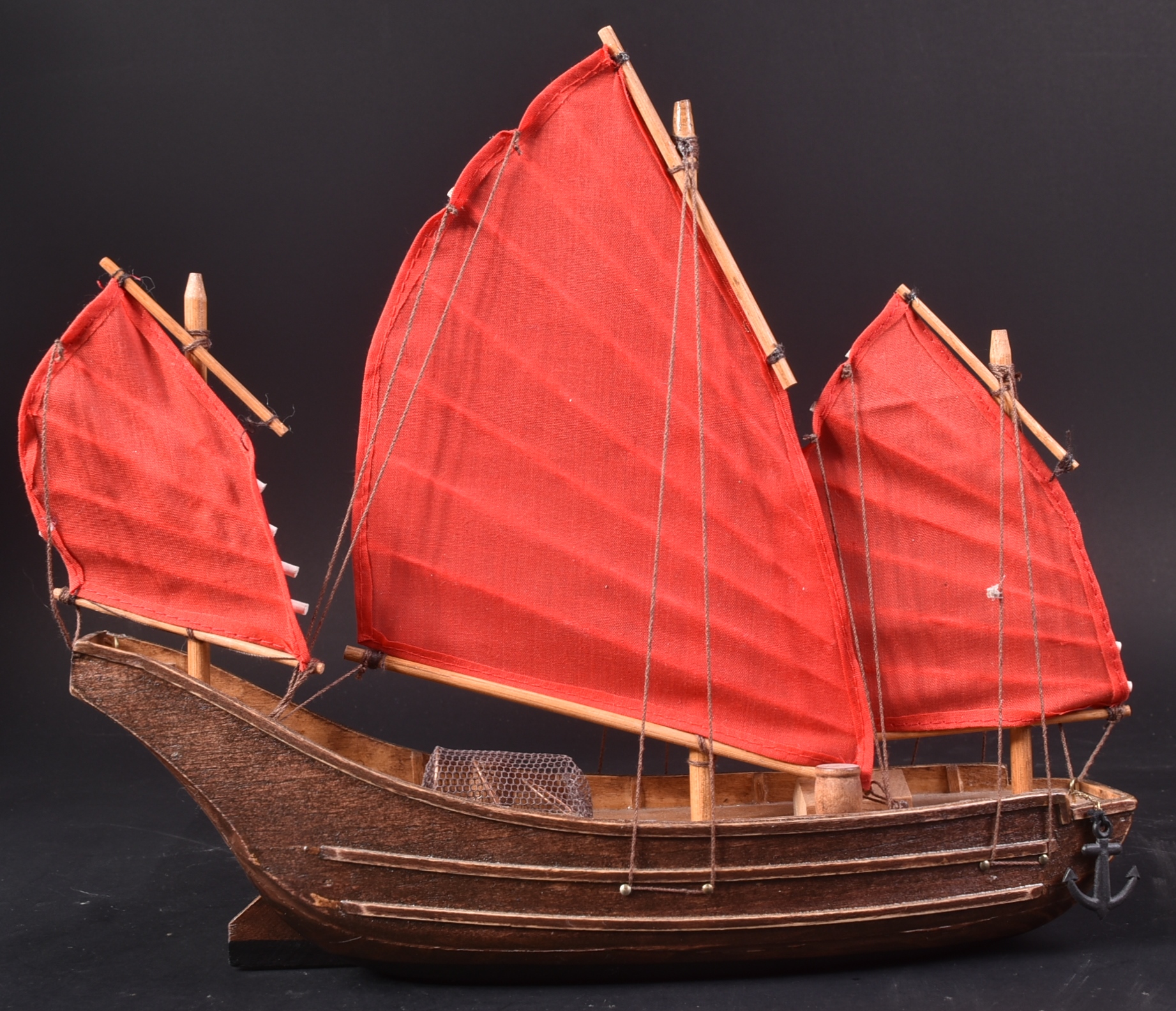 SCRATCHBUILT CHINESE MODEL JUNK BOAT - Image 4 of 7