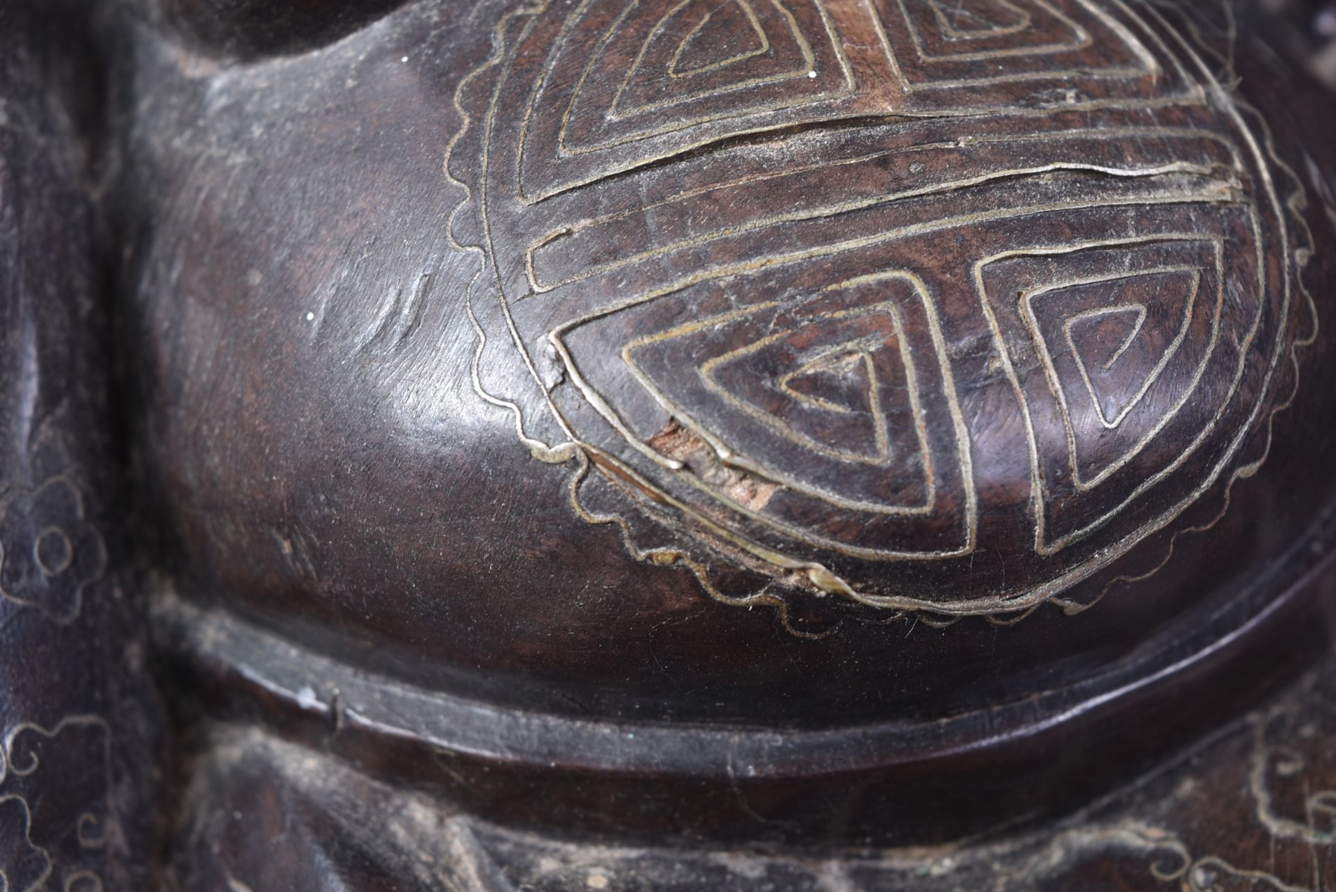 EARLY 20TH CENTURY CHINESE HARDWOOD FIGURE OF BUDDHA - Image 6 of 7