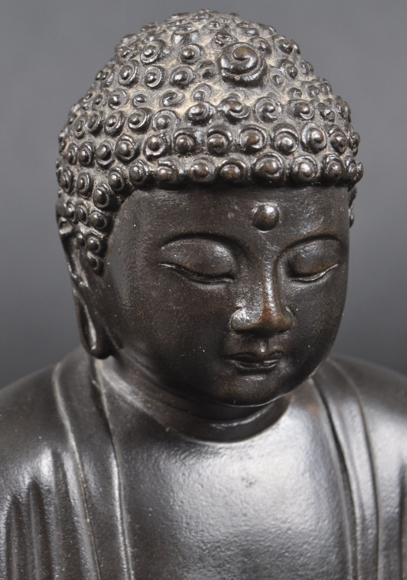 19TH CENTURY JAPANESE MEIJI PERIOD BRONZE BUDDHA - Image 5 of 6