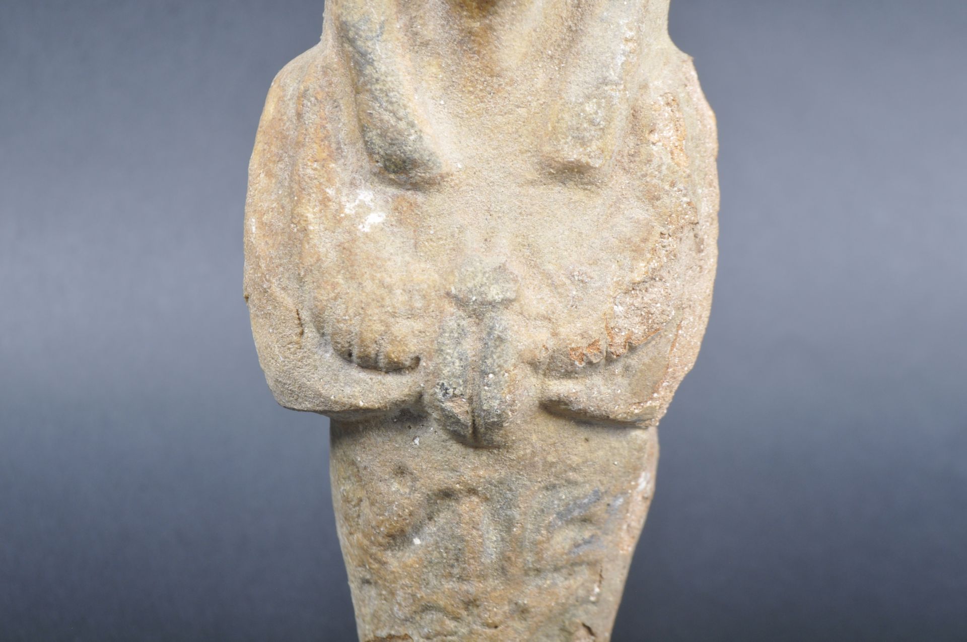 BELIEVED ANCIENT EGYPTIAN STONE MUMMY FIGURINE - Image 6 of 7