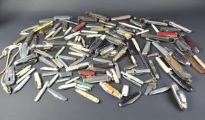 LARGE COLLECTION OF VINTAGE PEN KNIVES