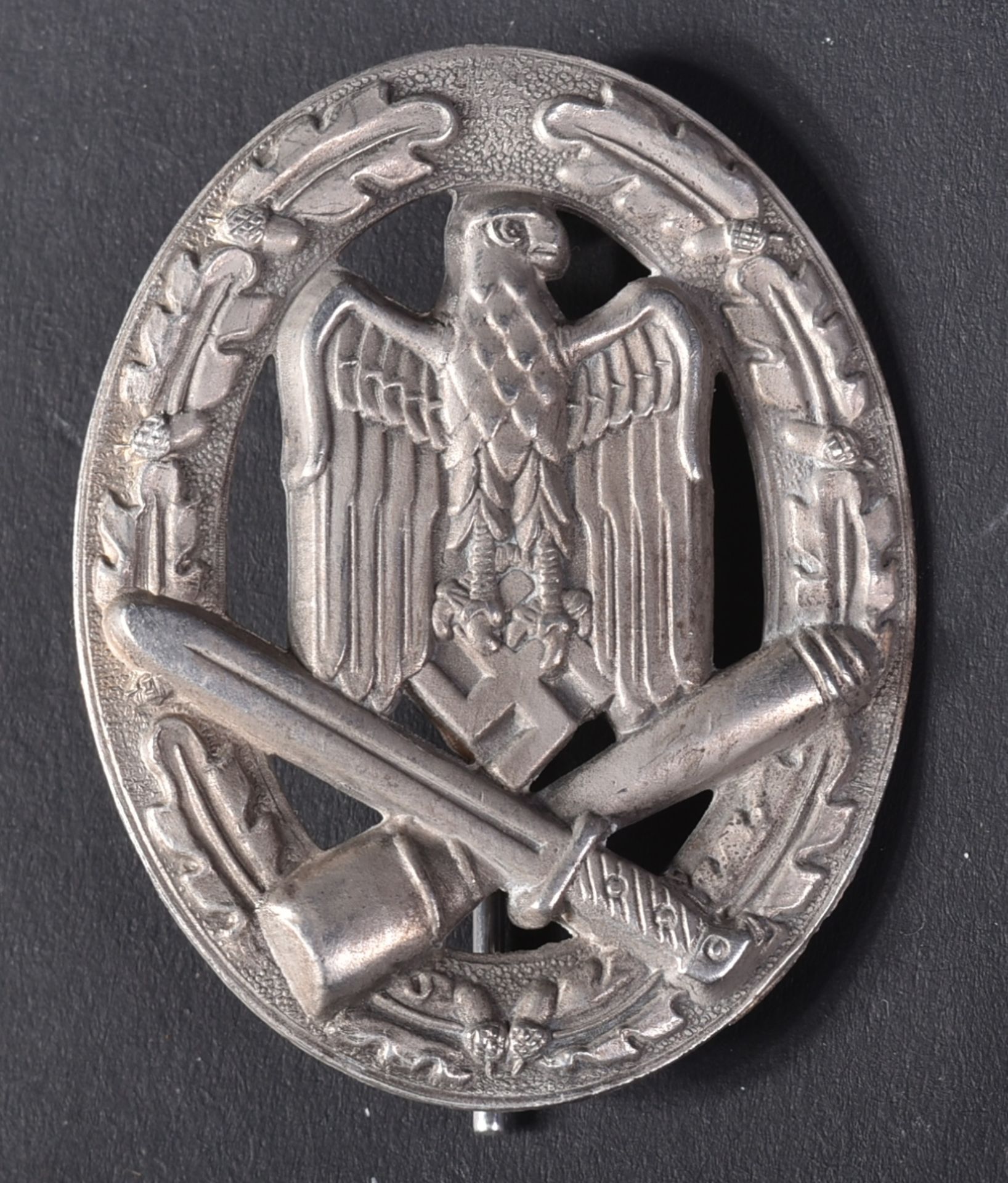 SECOND WORLD WAR GERMAN THIRD REICH GENERAL ASSAULT BADGE - Image 2 of 4
