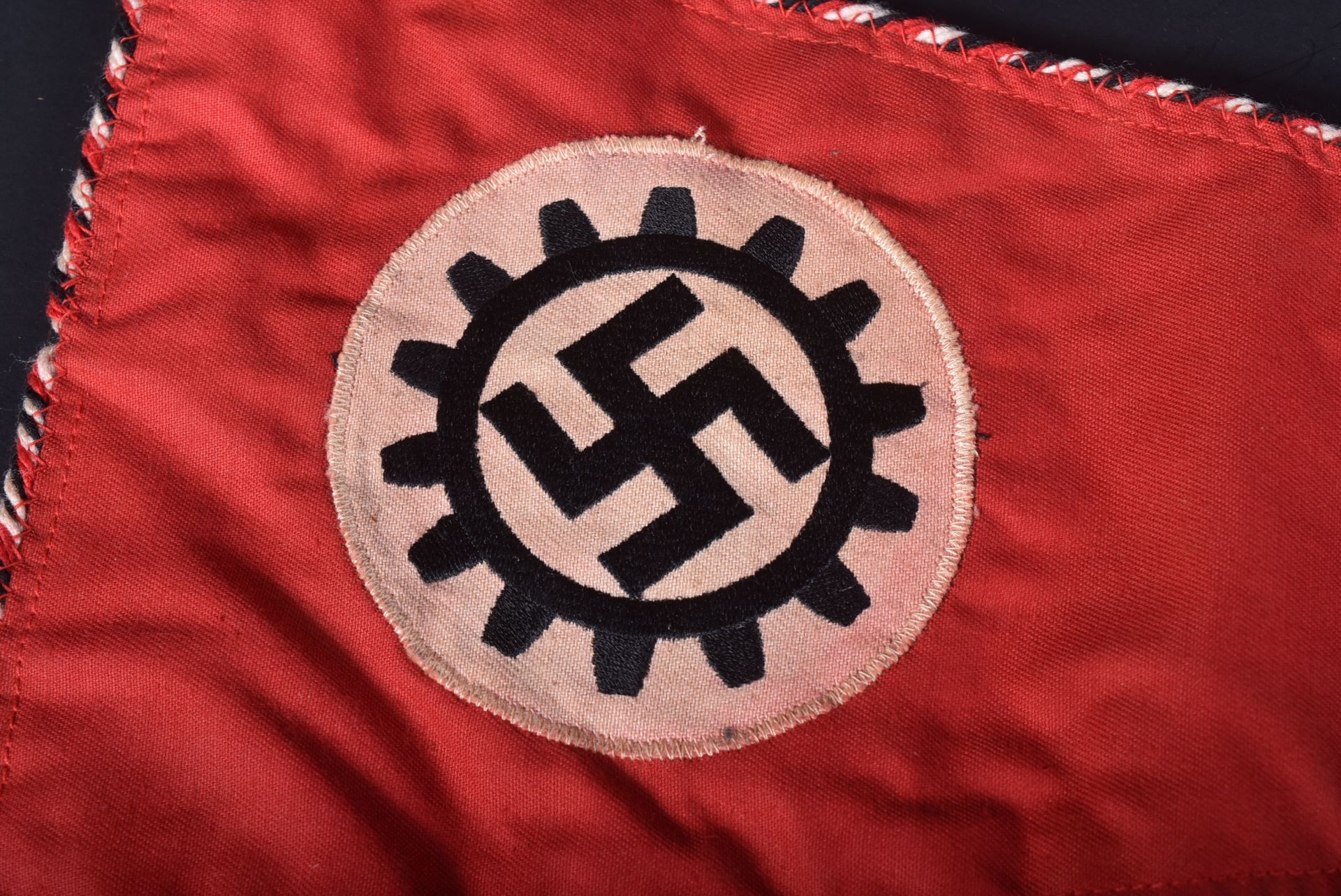 WWII SECOND WORLD WAR - THIRD REICH TENO CAR PENNANT FLAG - Image 3 of 10