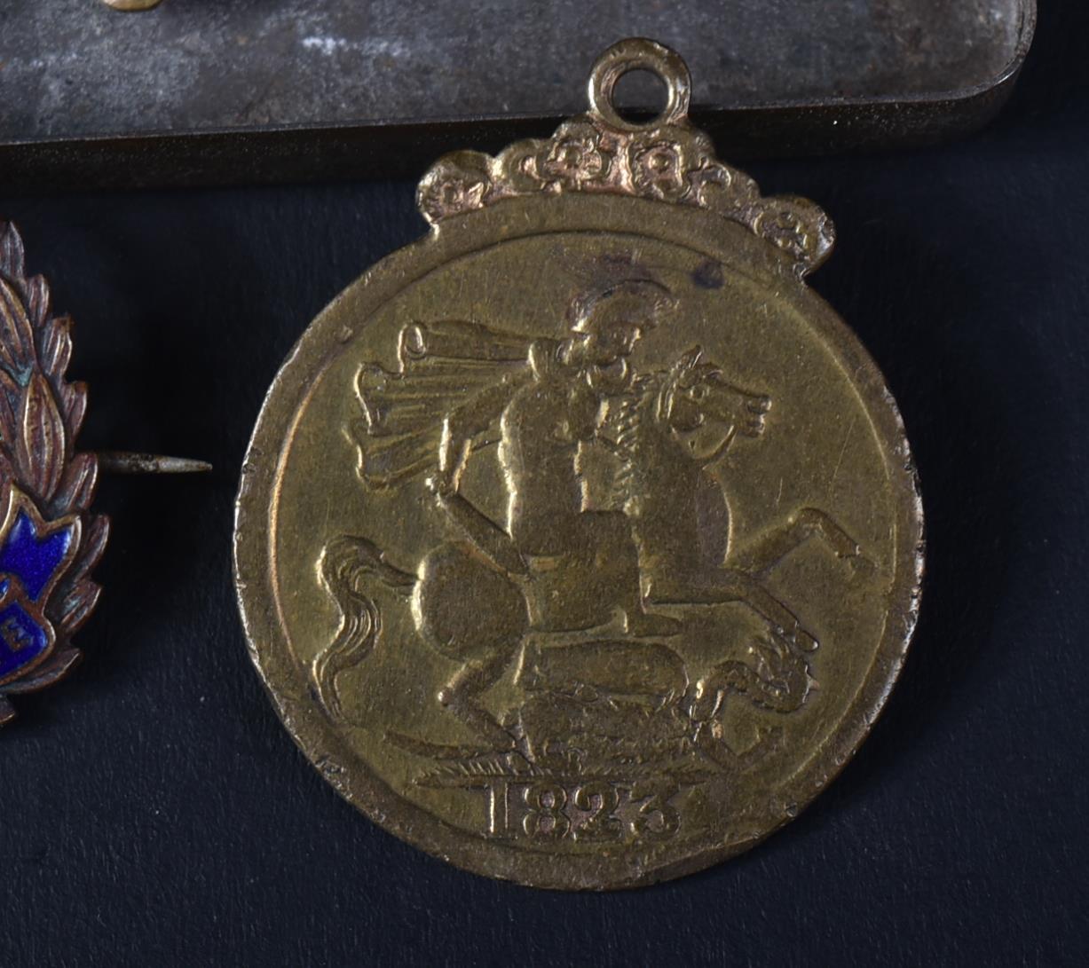 COLLECTION OF ASSORTED BRITISH MILITARY & OTHER BADGES - Image 8 of 12