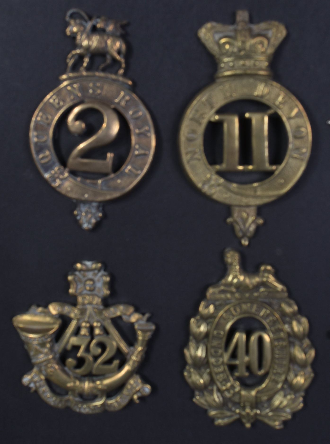 COLLECTION OF ASSORTED BRITISH MILITARY CAP BADGES - Image 4 of 10