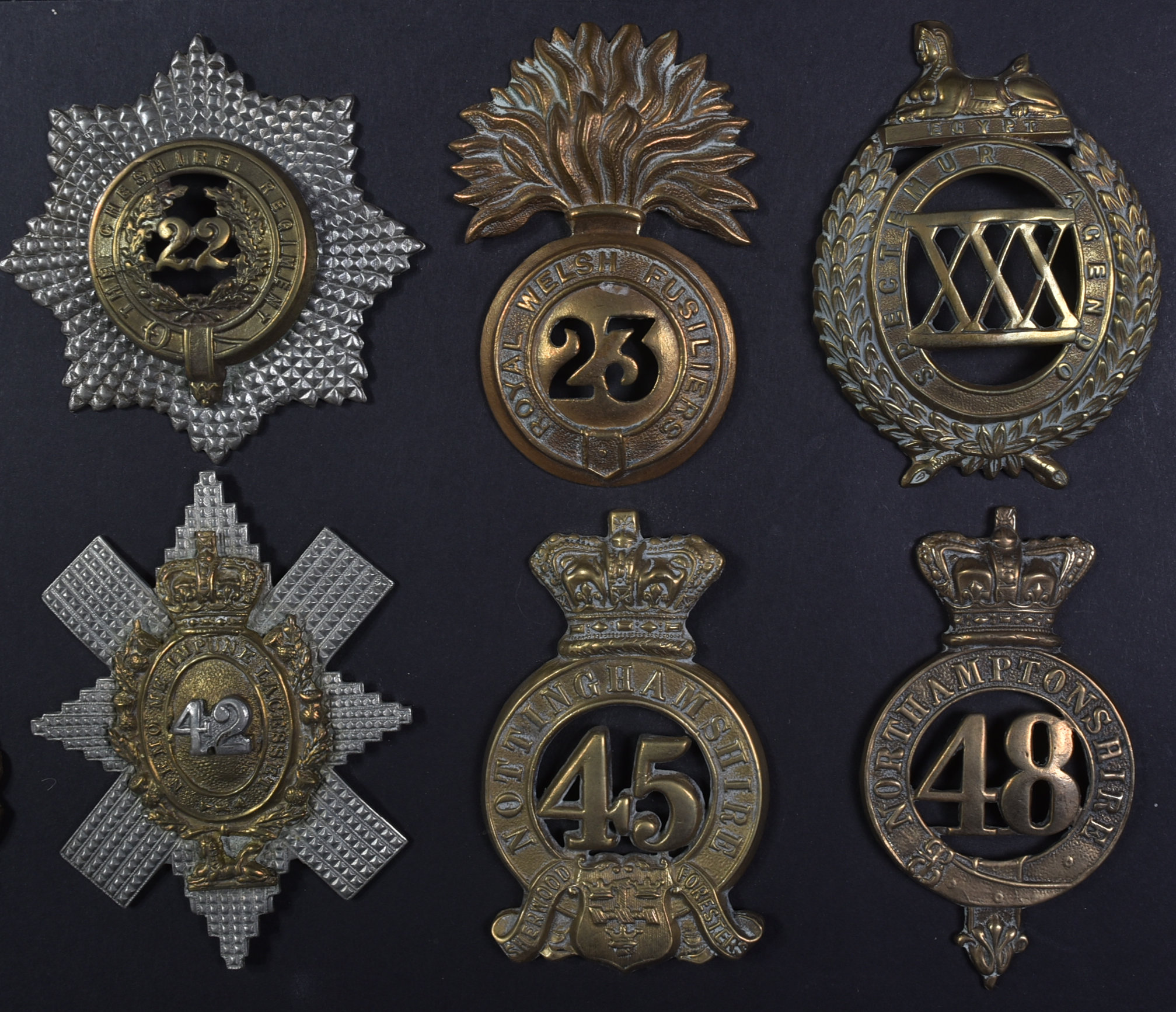 COLLECTION OF ASSORTED BRITISH MILITARY CAP BADGES - Image 6 of 10