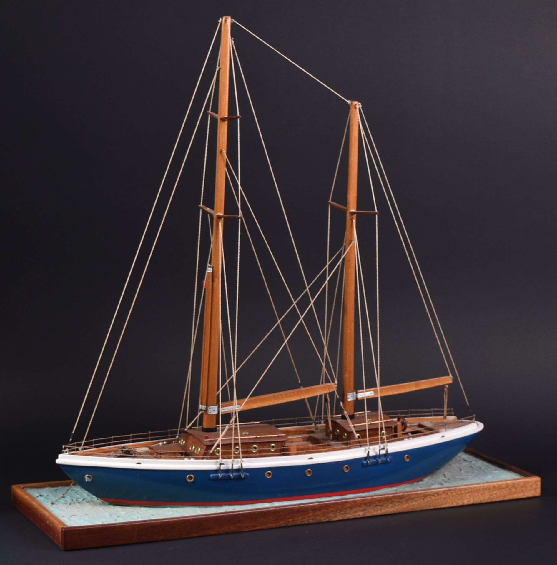 MUSEUM QUALITY MODEL BOAT COLLECTION – SMALL SAILING KETCH - Bild 2 aus 10