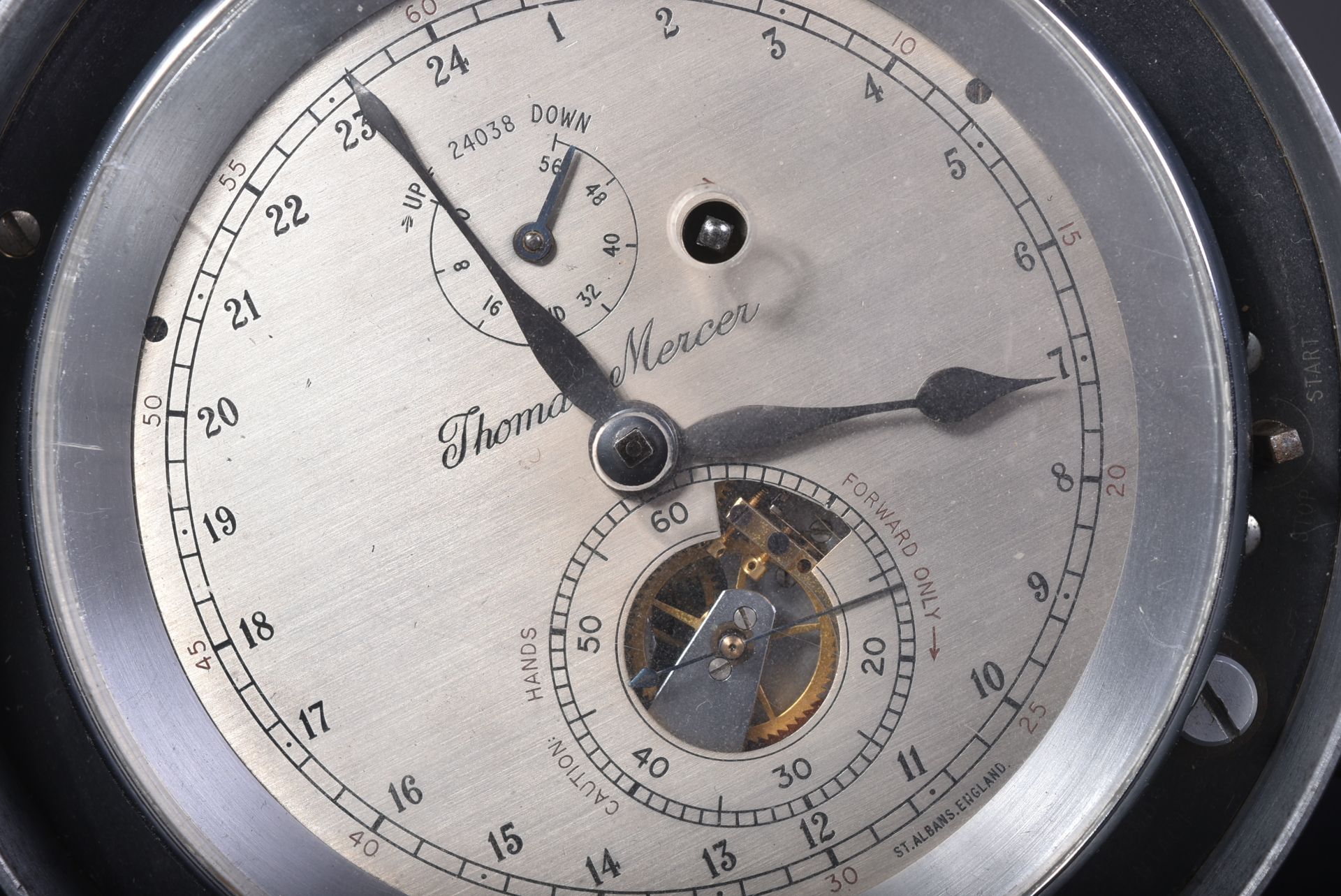 20TH CENTURY THOMAS MERCER TWO-DAY MARINE CHRONOMETER - Image 4 of 6