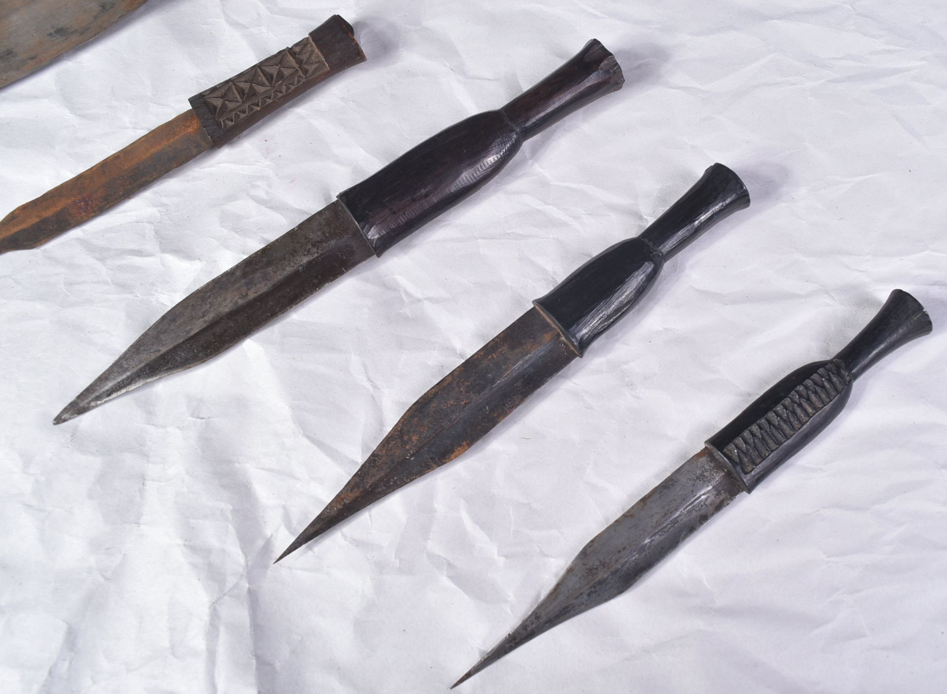COLLECTION OF SOUTHERN AFRICAN SHONA PEOPLE DAGGERS - Image 8 of 10