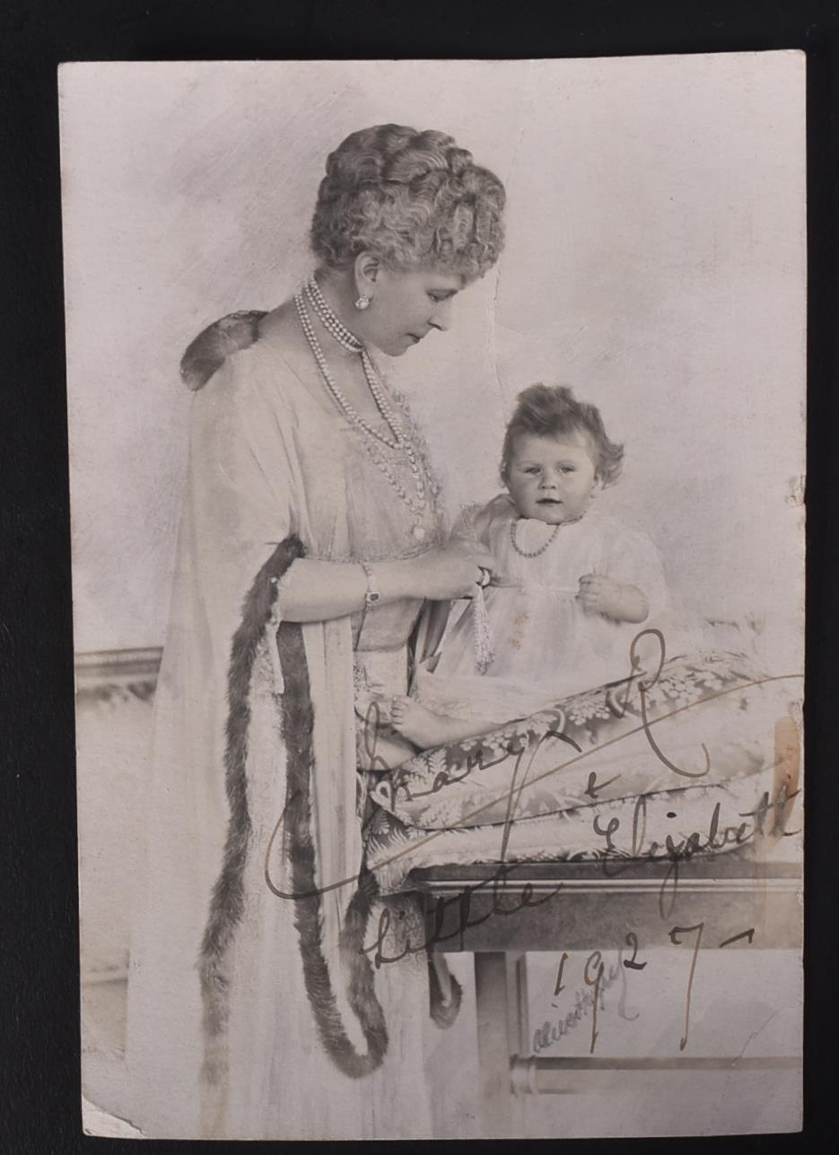 H.M QUEEN MARY & YOUNG PRINCESS ELIZABETH SIGNED PHOTOGRAPH