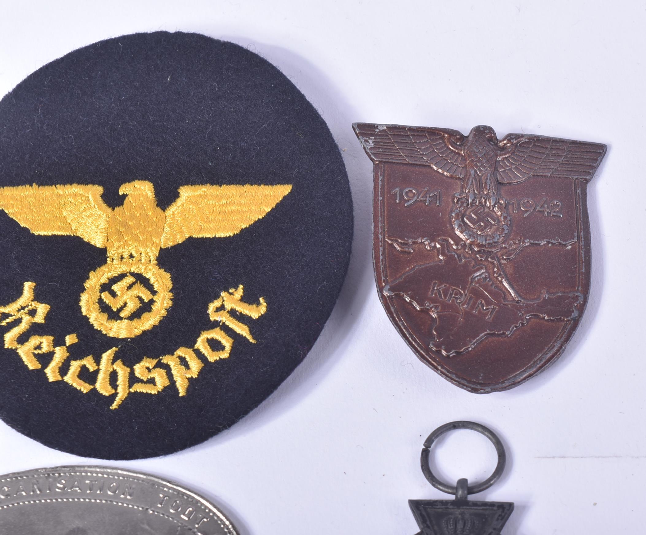 COLLECTION OF GERMAN THIRD REICH MEDALS / BADGES - Image 7 of 10