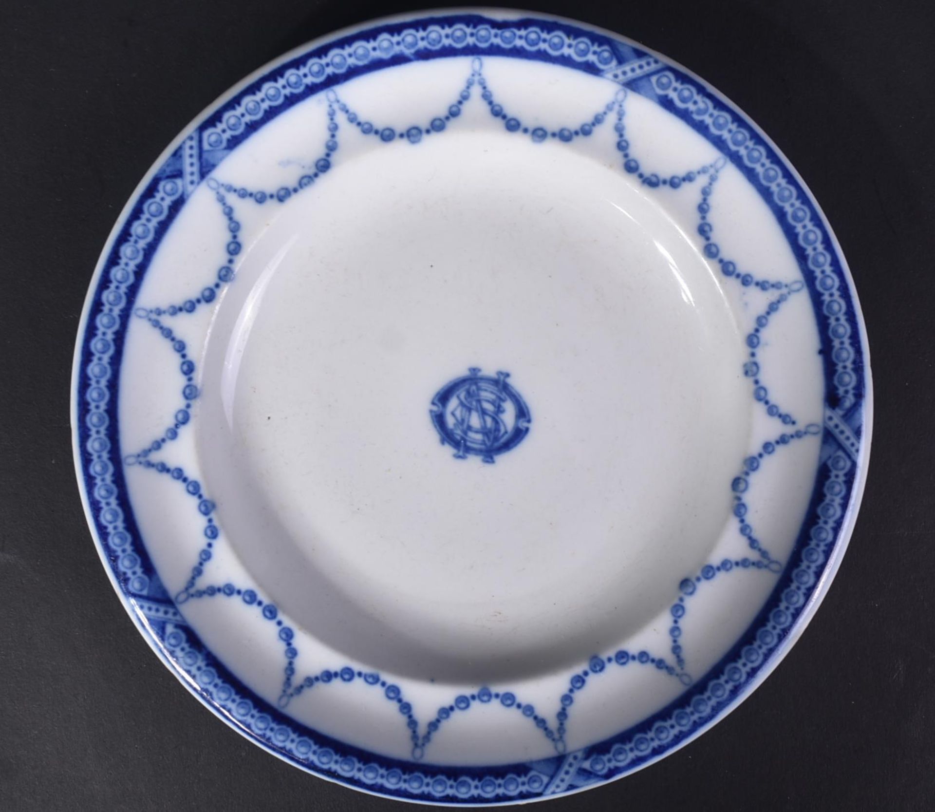 WHITE STAR LINE - EARLY STONIER & CO BLUE & WHITE PLATE