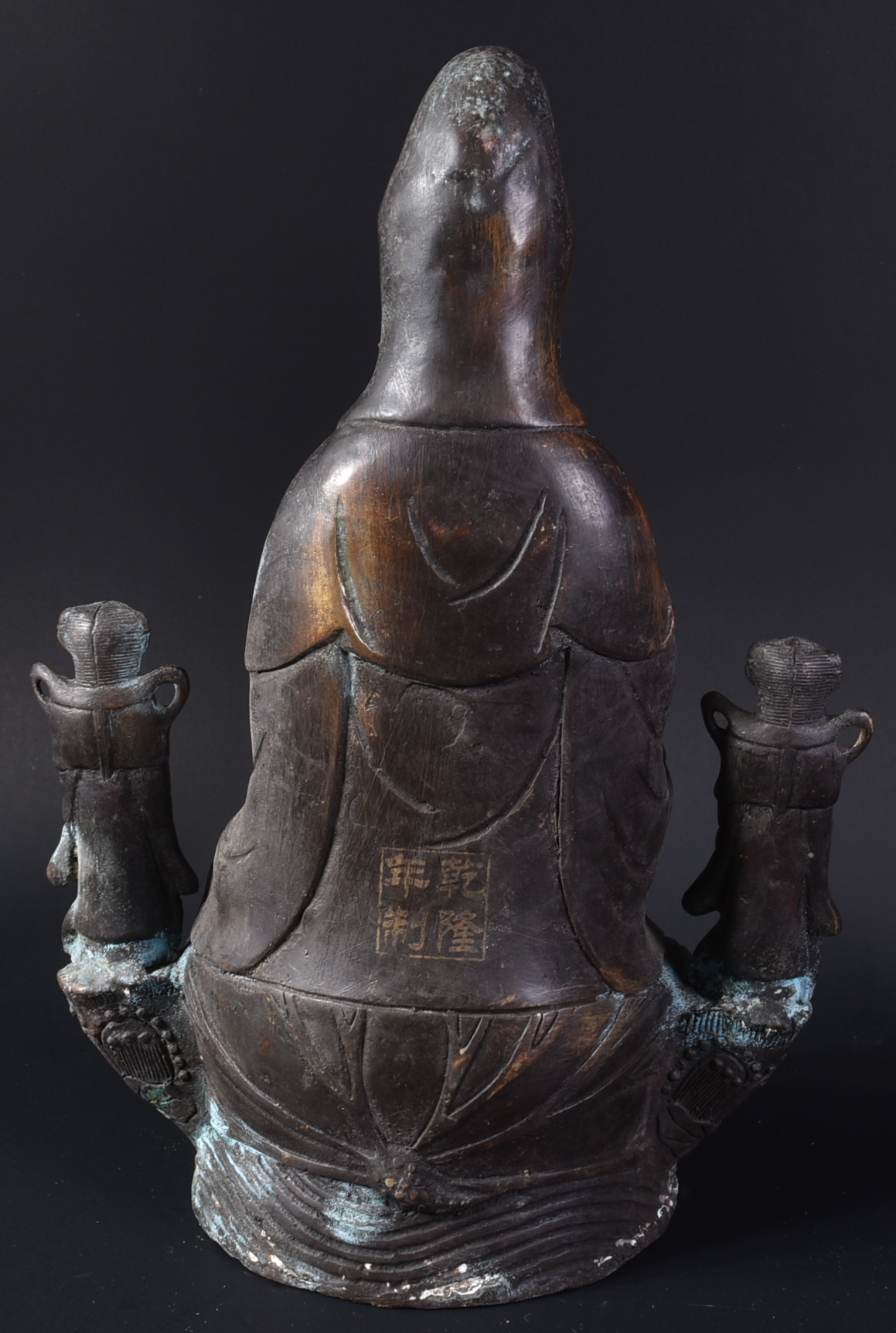 19TH CENTURY CHINESE BRONZE FIGURE OF GUANYIN - Image 4 of 5