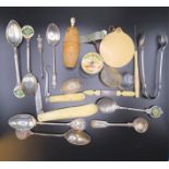 Various silver teaspoons, (1 a/f), ___2.6oz, 82g, a coquilla tape/measure/thimble case (a/f) and