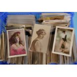 A large collection of postcards depicting actresses and glamour themes, approximately 1100.