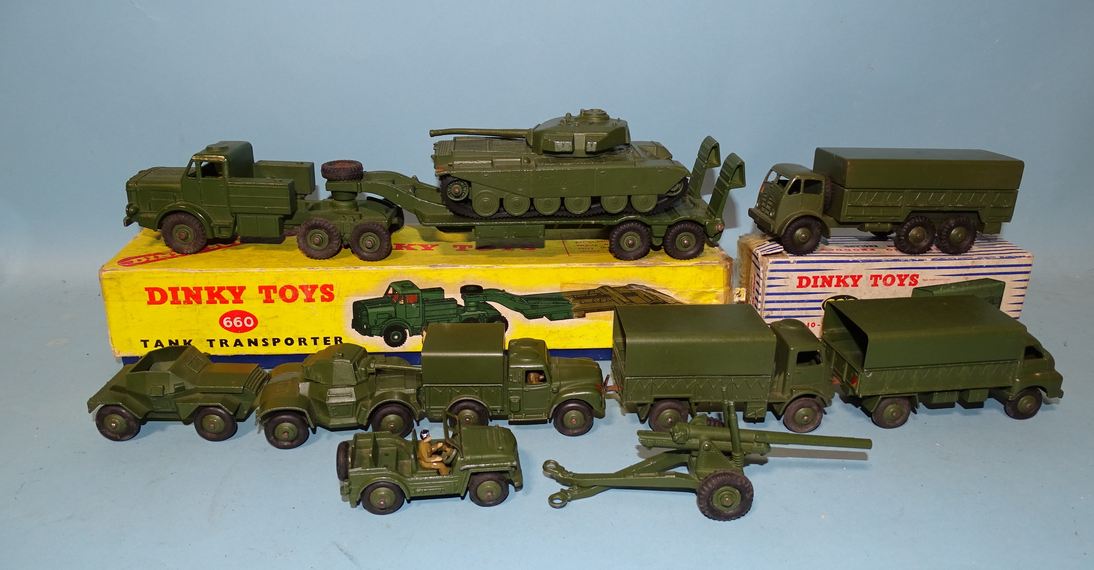 Dinky, 660 Tank Transporter and 622 10-ton Army Truck, both boxed, with 651 Centurion Tank, Army