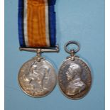 A WWI pair awarded to 52639 Cpl F L Pipe, The Queens R: British War Medal and GRV Territorial
