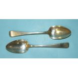 A pair of George IV Old English pattern silver tablespoons, maker JD, London 1820, ___4.5oz.